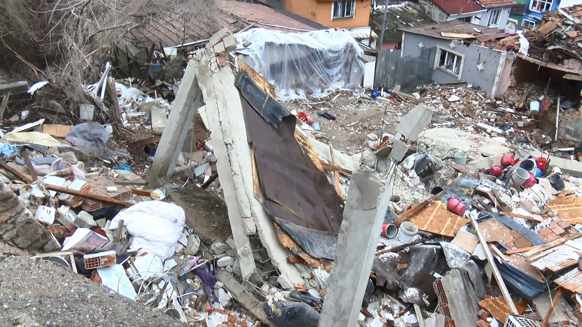 Fatih Patlaması Hasar Gören Binalar