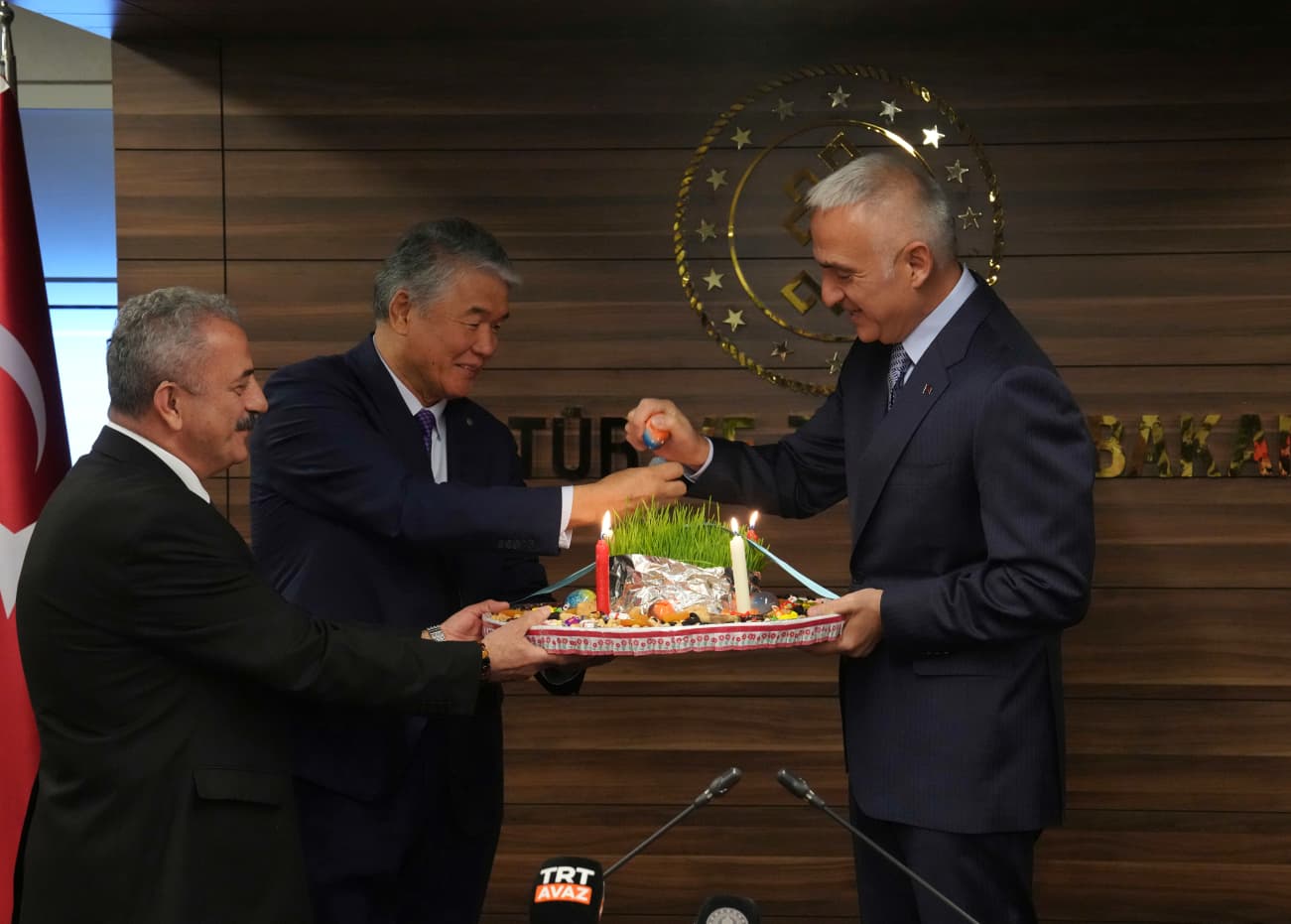 TÜRKSOY Heyeti ve Bakan Ersoy