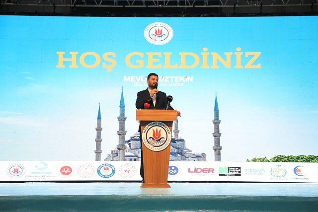 Kağıthane Belediyesi gençlik seti hediyeleri