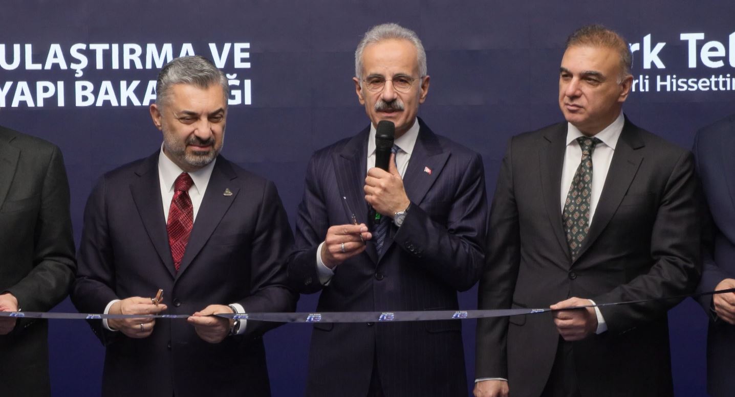 Bakan Abdulkadir Uraloğlu Türk Telekom Teknoloji Merkezi Açılışı