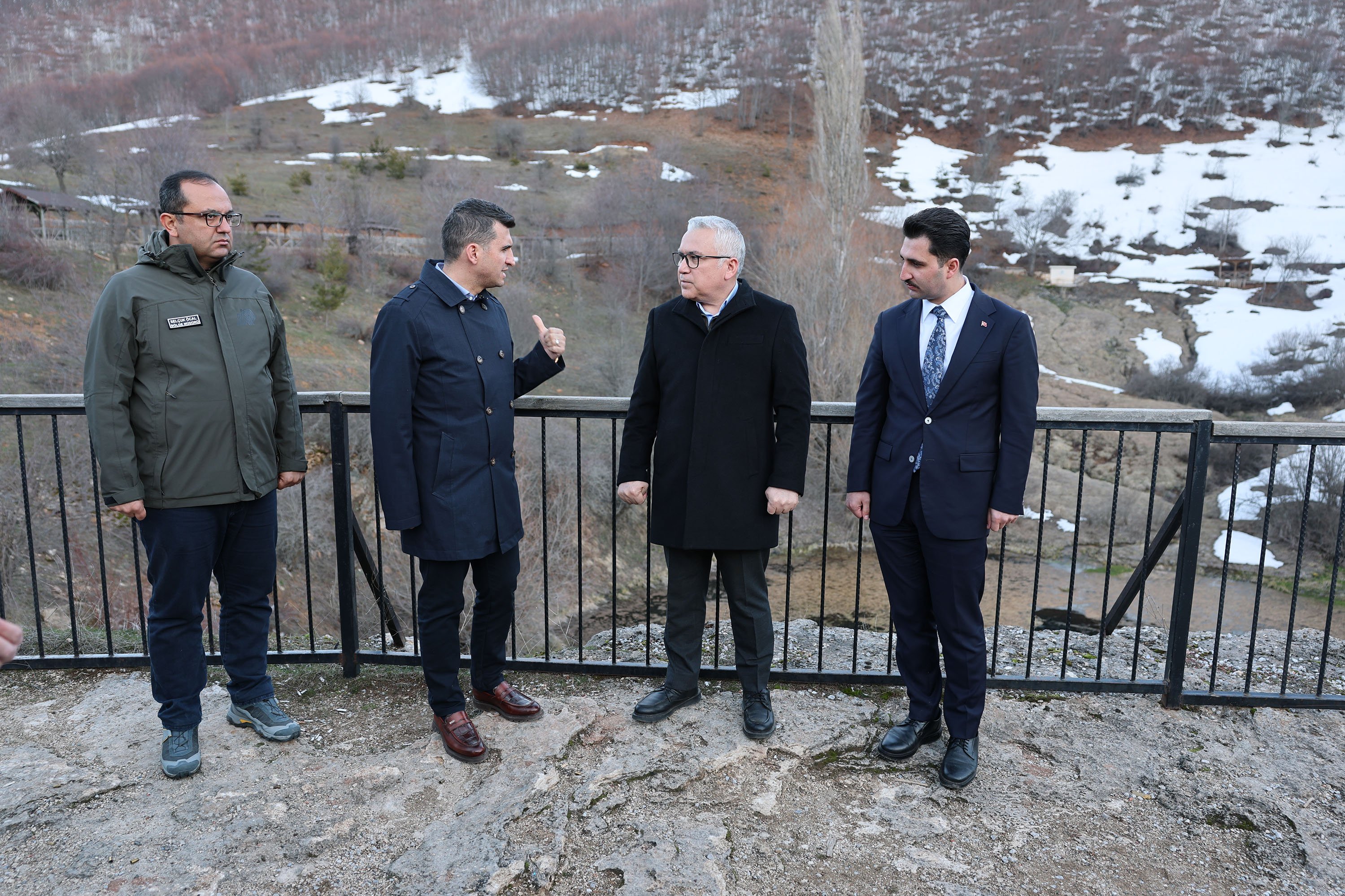 Dipsizgöl Şelalesi doğal güzellikleri