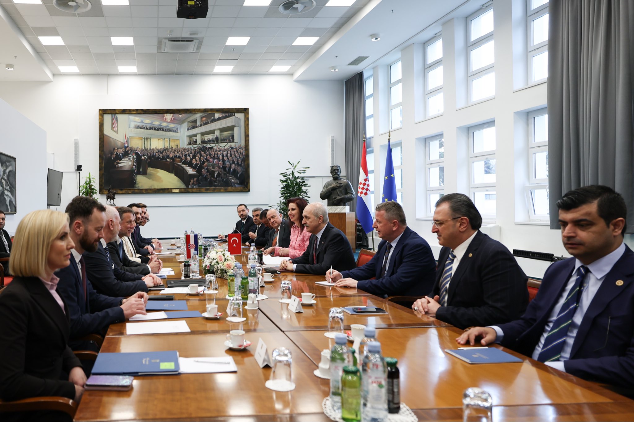 TBMM Başkanı Numan Kurtulmuş Hırvatistan Meclis Başkanı Jandrokovic ile görüşüyor