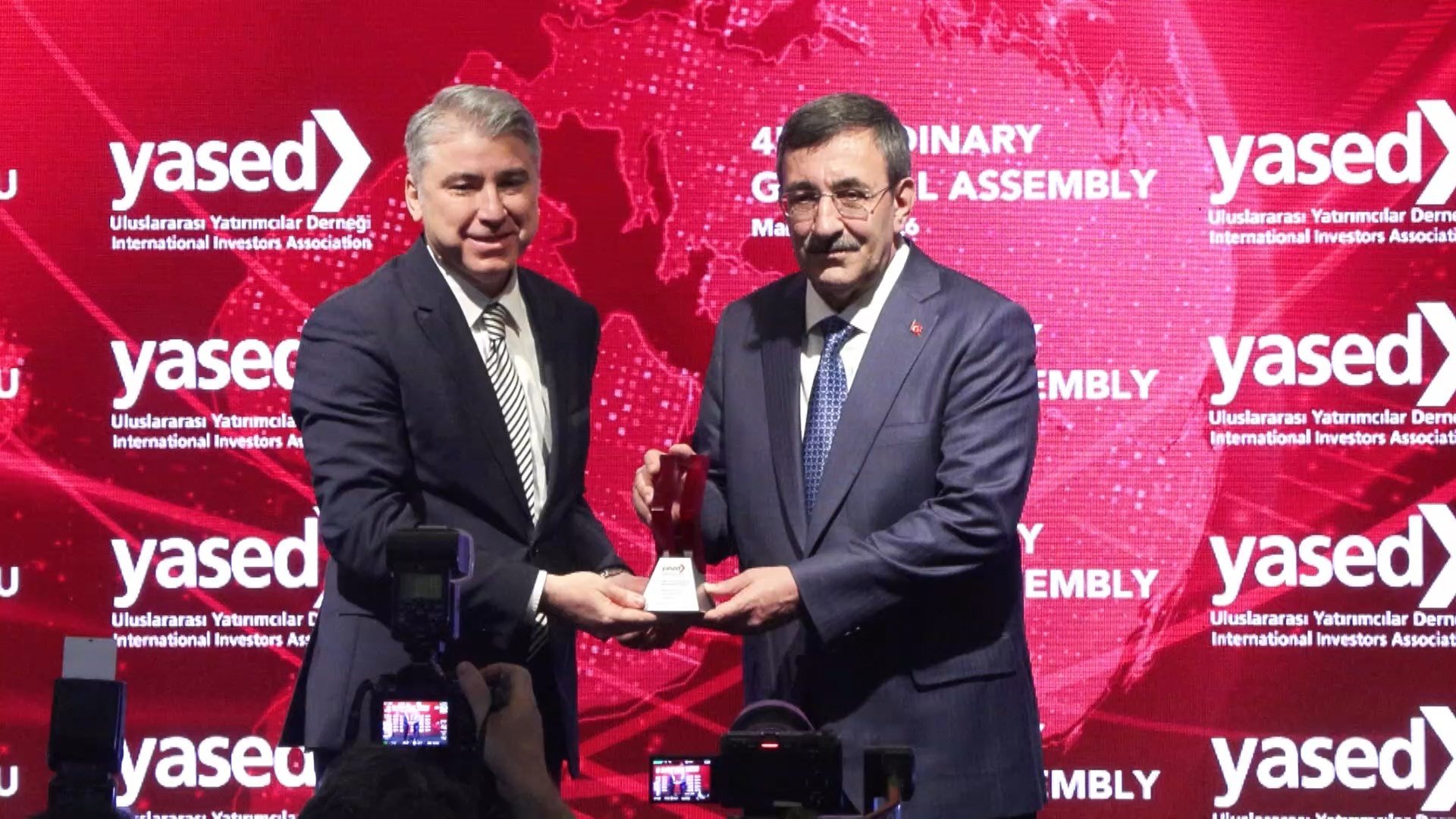 Cumhurbaşkanı Yardımcısı Cevdet Yılmaz YASED Genel Kurulunda