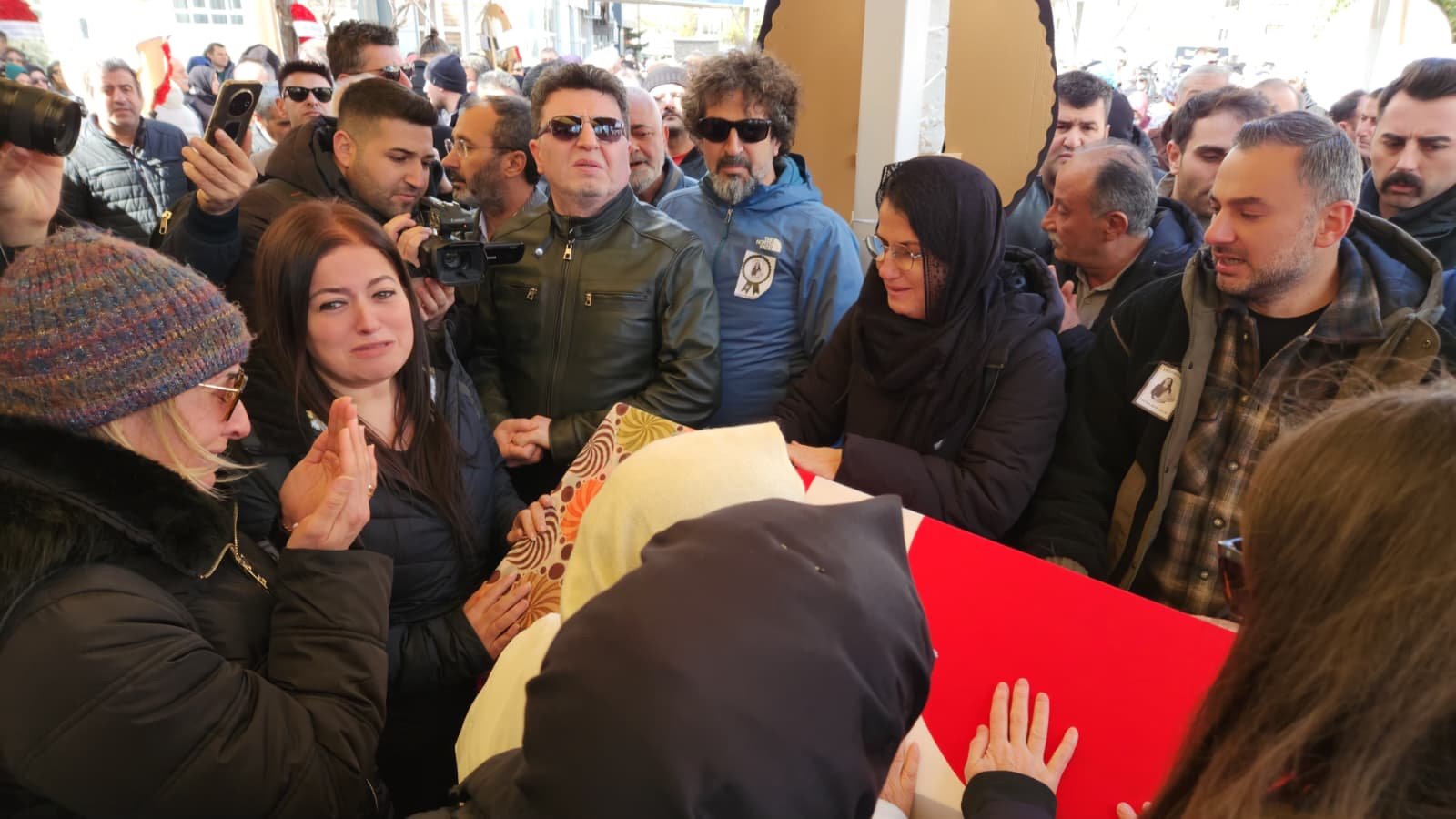 Fatma Nur Çelik defin işlemi