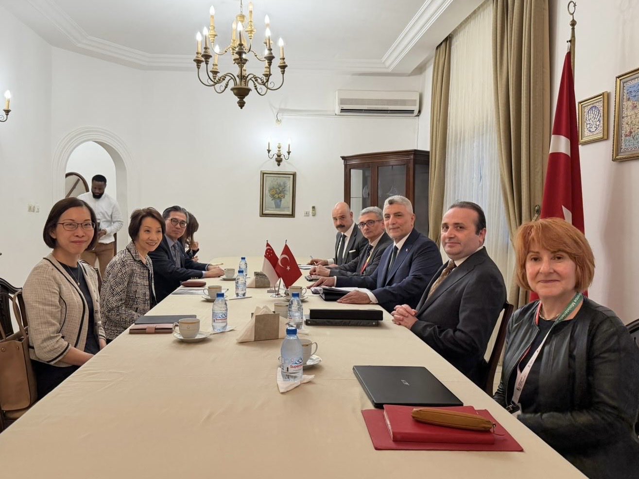 Ömer Bolat Singapur Bakanı Grace Fu görüşmesi