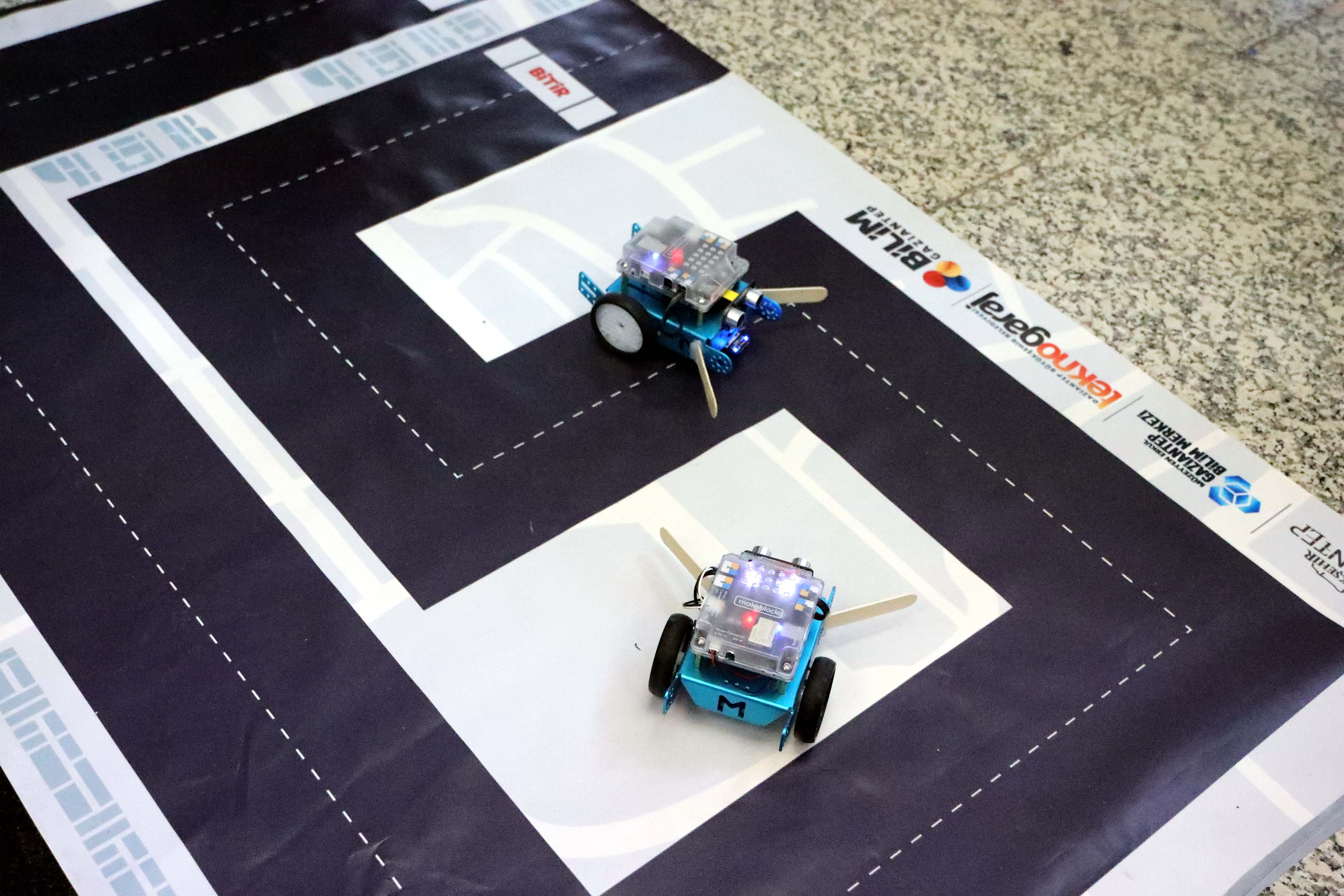 Bakan Işıkhan Stant Gezisi