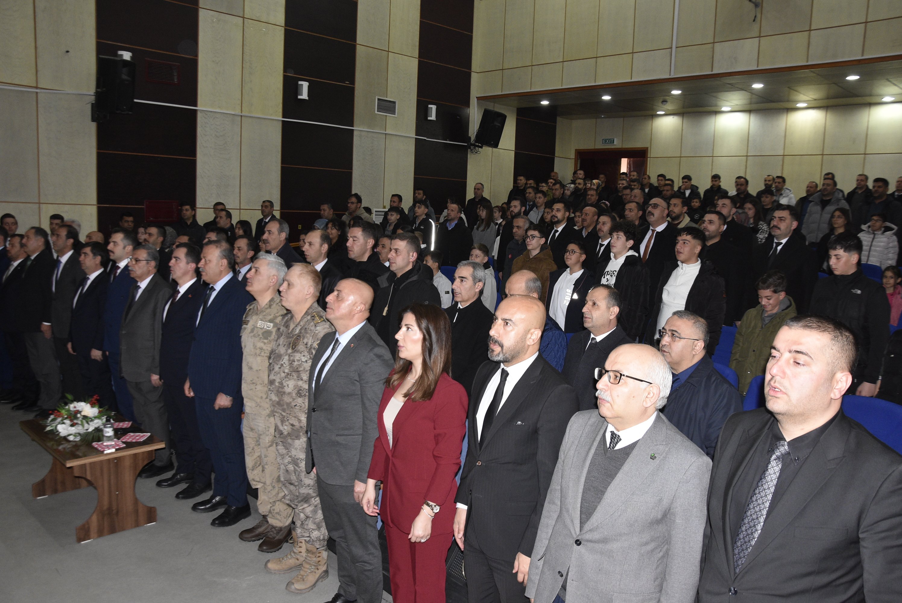 Nevruz ateşinden atlama Bitlis
