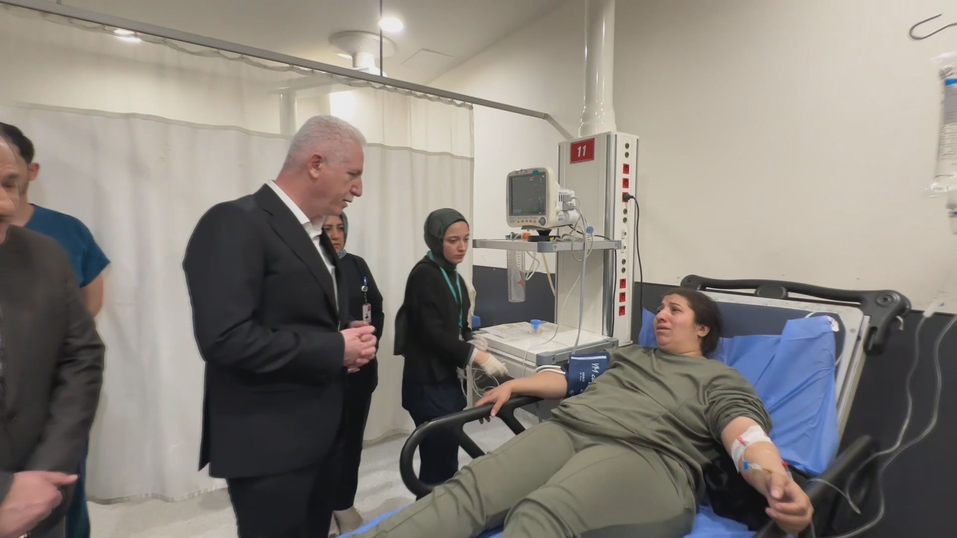 Vali Davut Gül Hastane Ziyareti