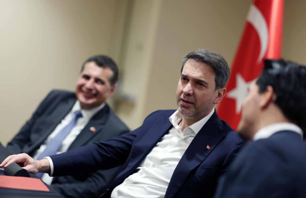 Alparslan Bayraktar Kanada