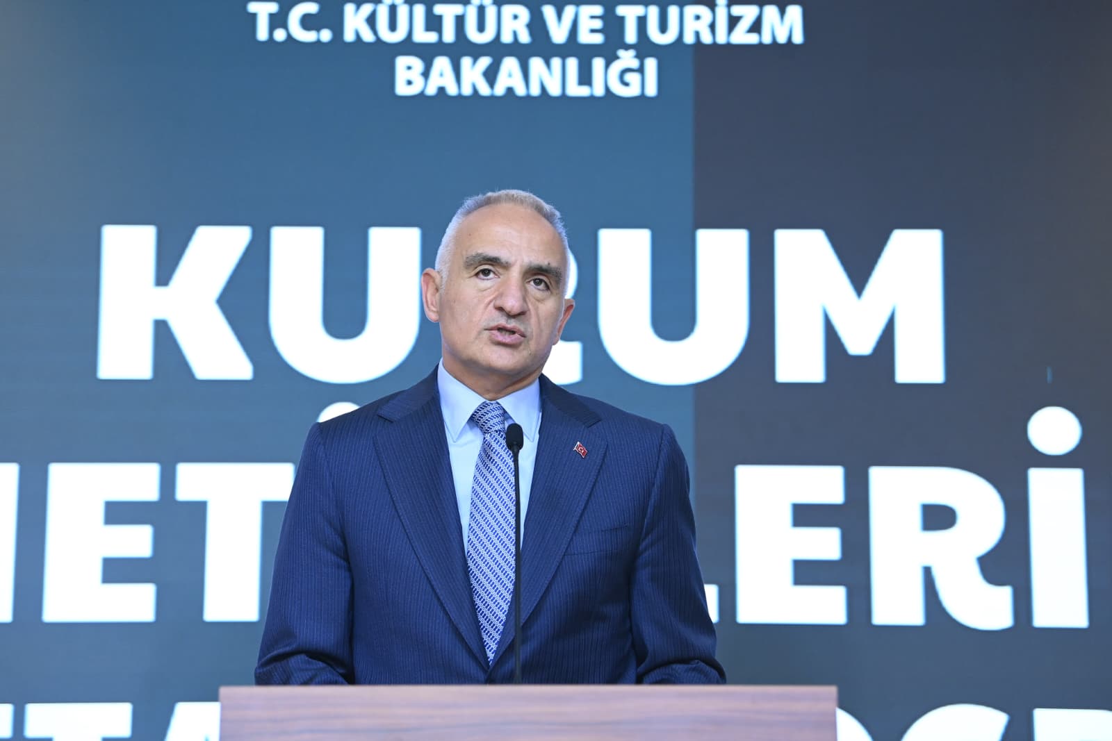 Bakan Mehmet Nuri Ersoy iftar yemeği