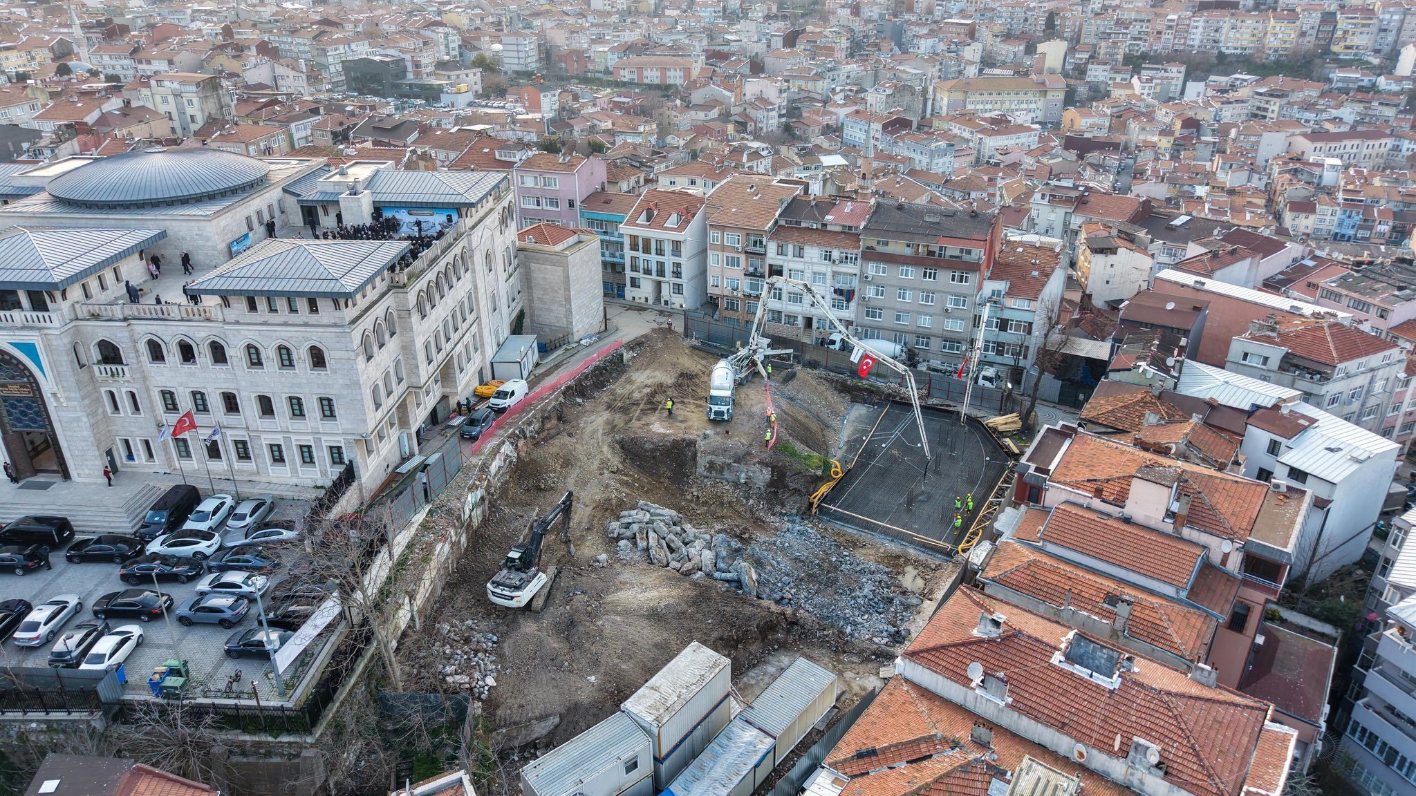 Bilal Erdoğan temel atma töreninde konuşuyor