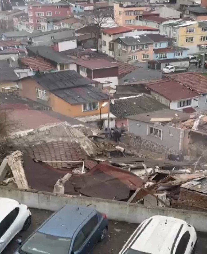 Fatih Bina Çökmesi Enkaz Kurtarma