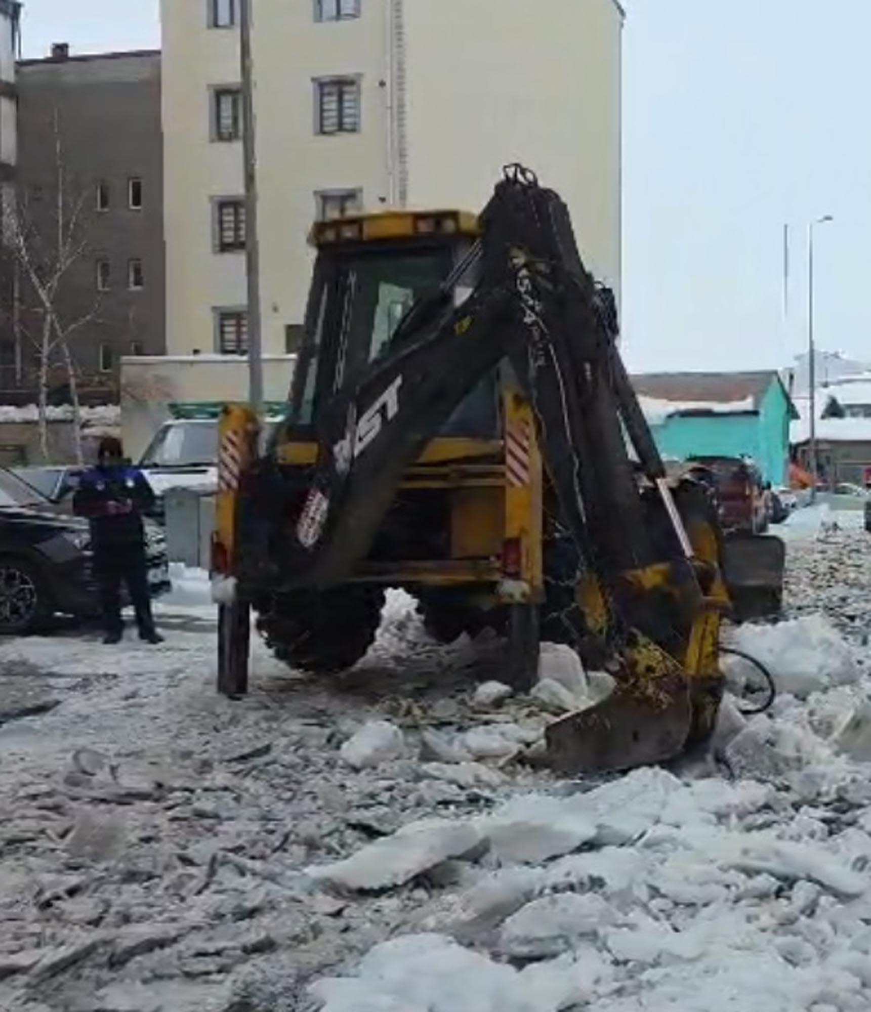 Ardahan karla mücadele