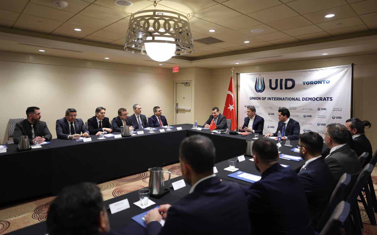 Alparslan Bayraktar Kanada ziyareti