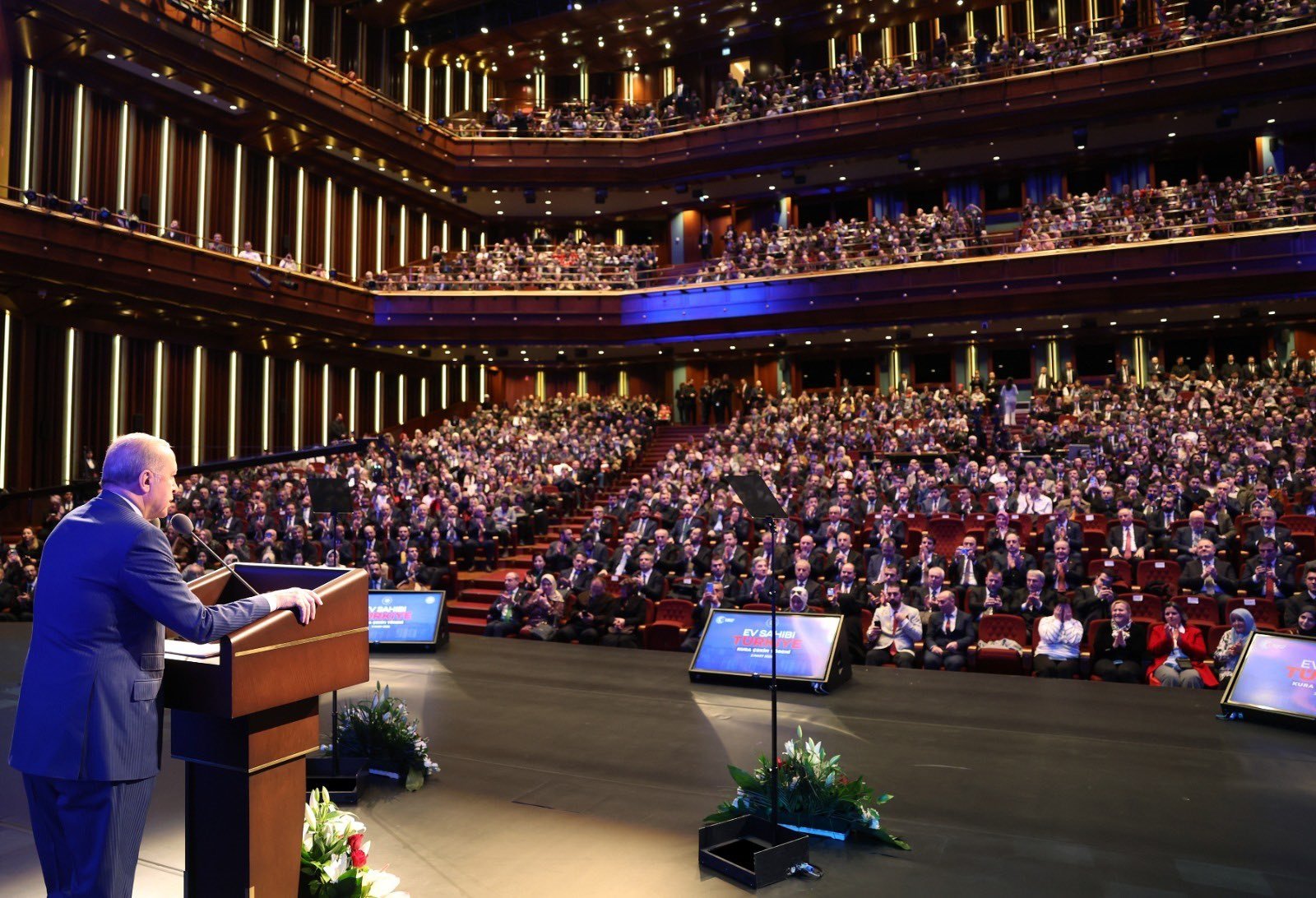 Konut kura töreni genel görünüm