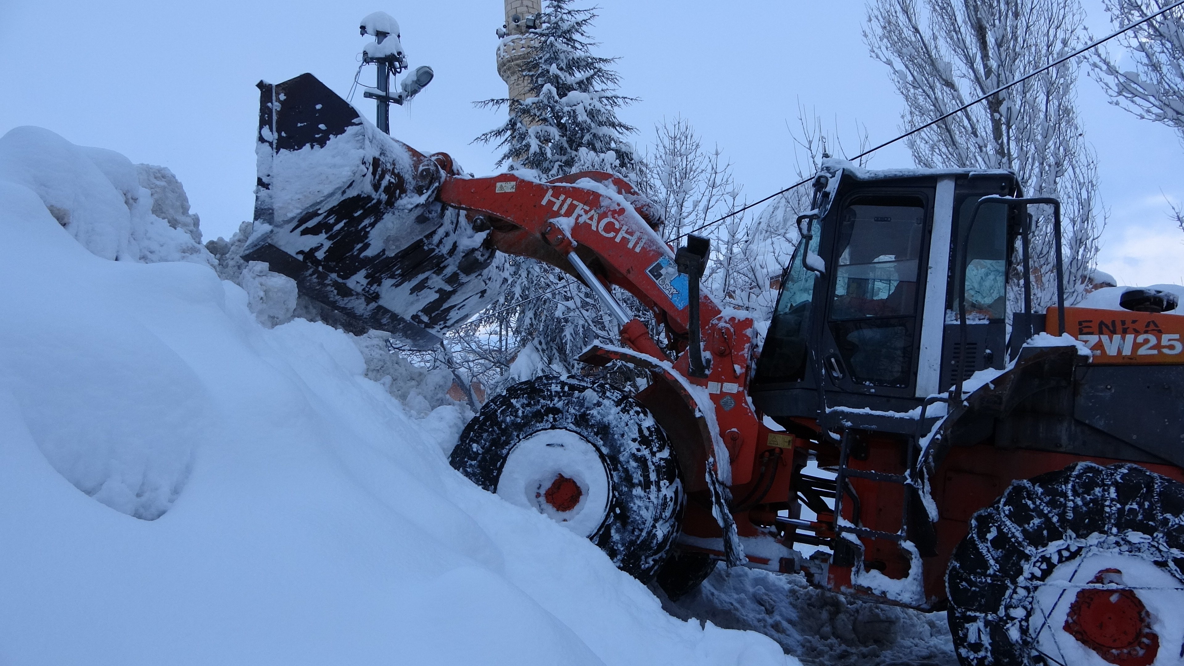 Bitlis kar yağışı sokak