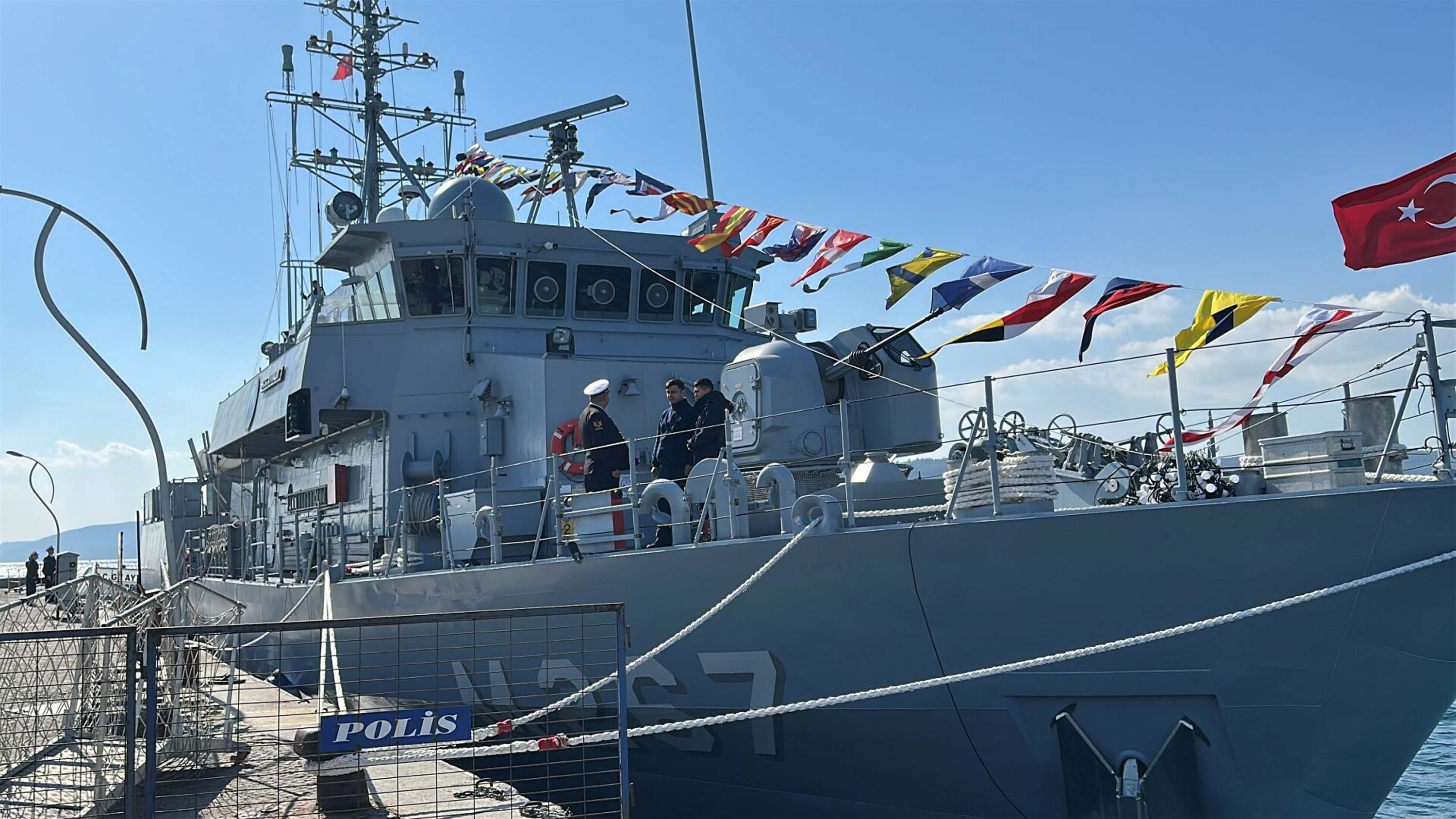 TCG Ayvalık gemisi Çanakkale ziyareti