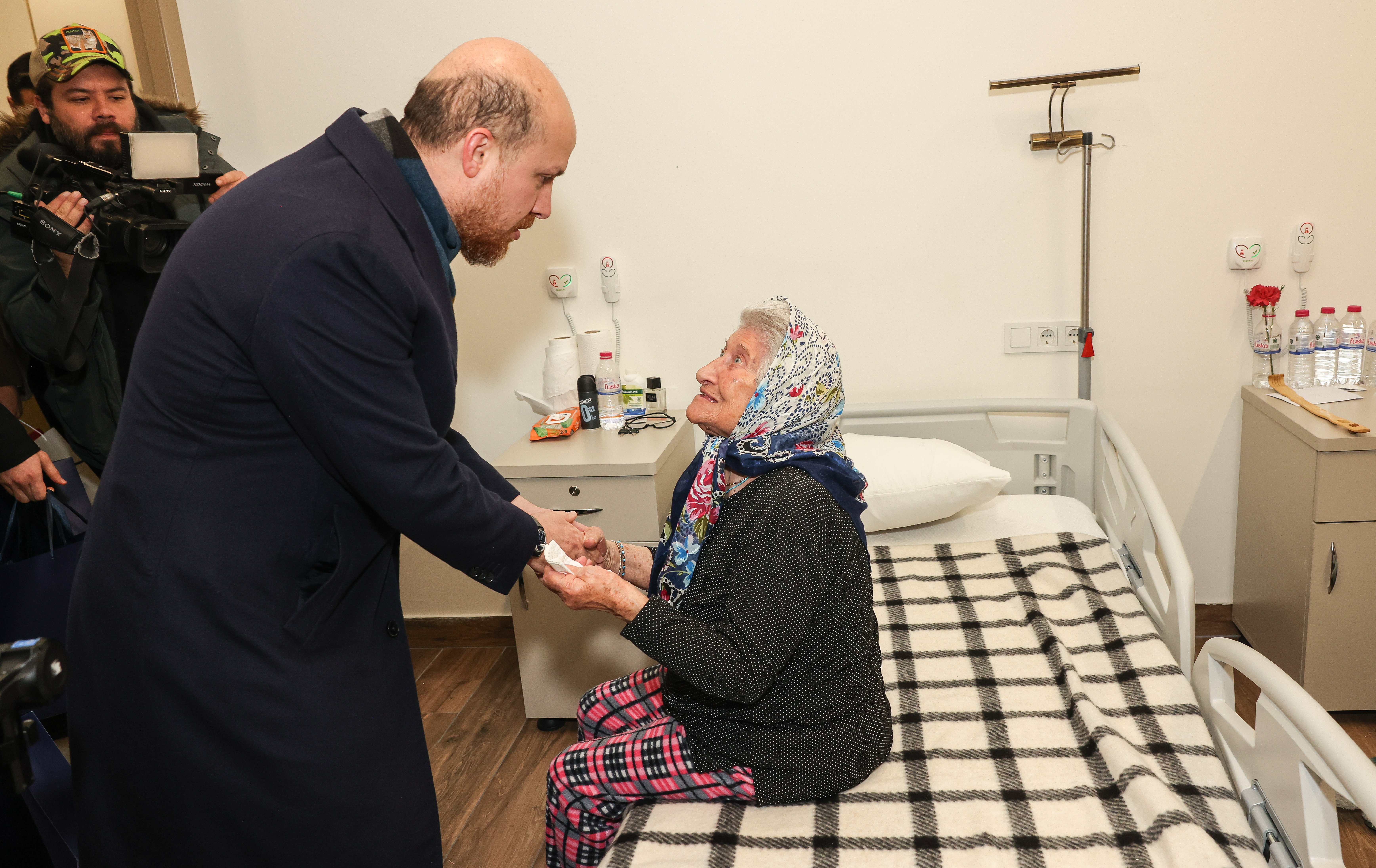 Oyuncular Darülaceze İftarı