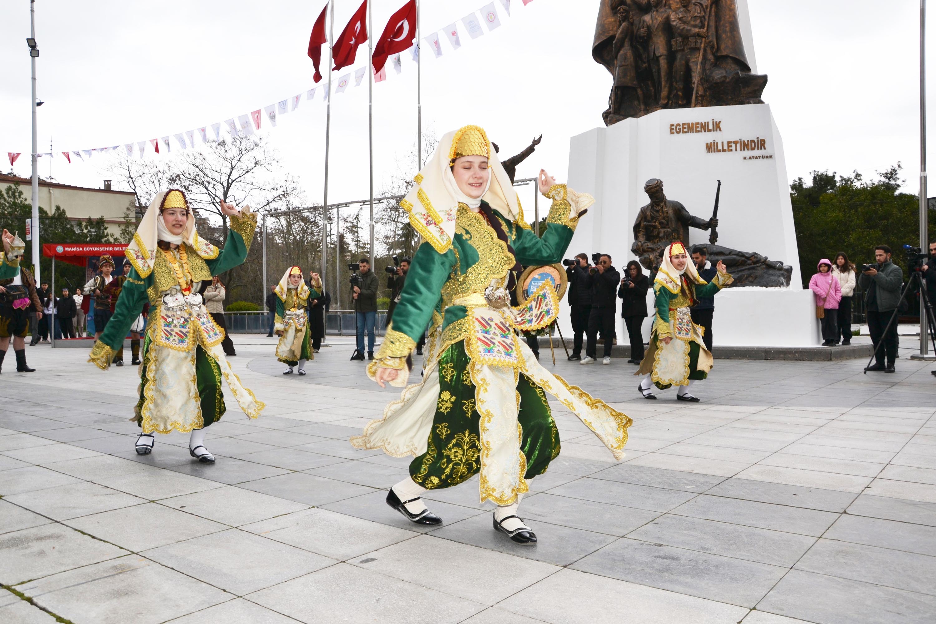 Mesir Macunu Dağıtımı