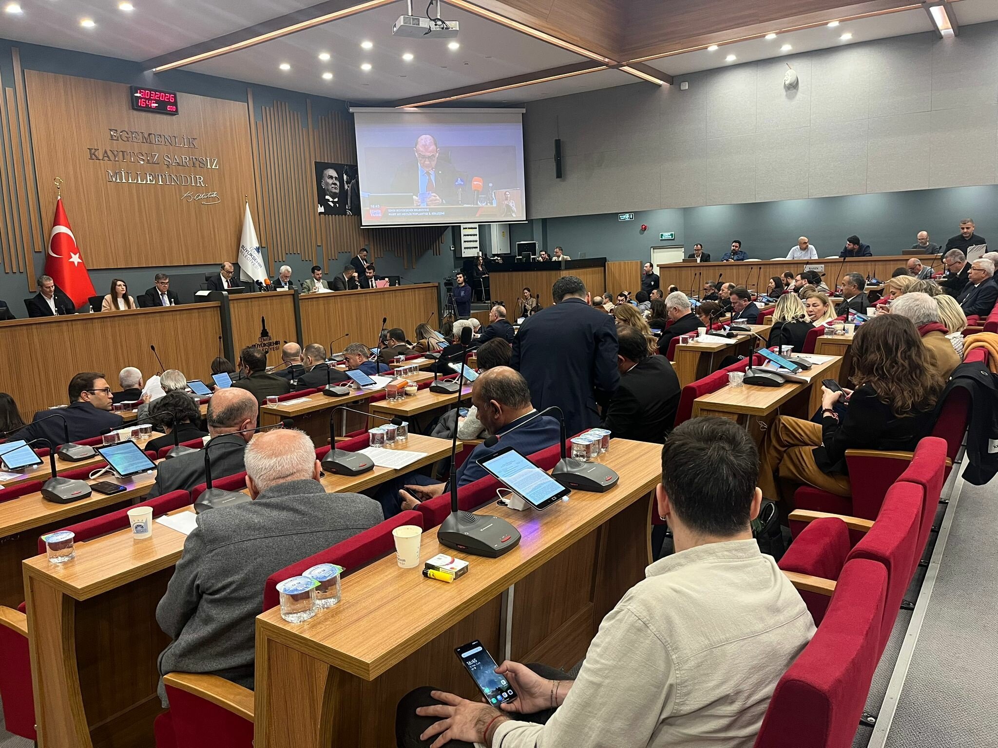 İzmir Büyükşehir Belediyesi Meclis Toplantısı