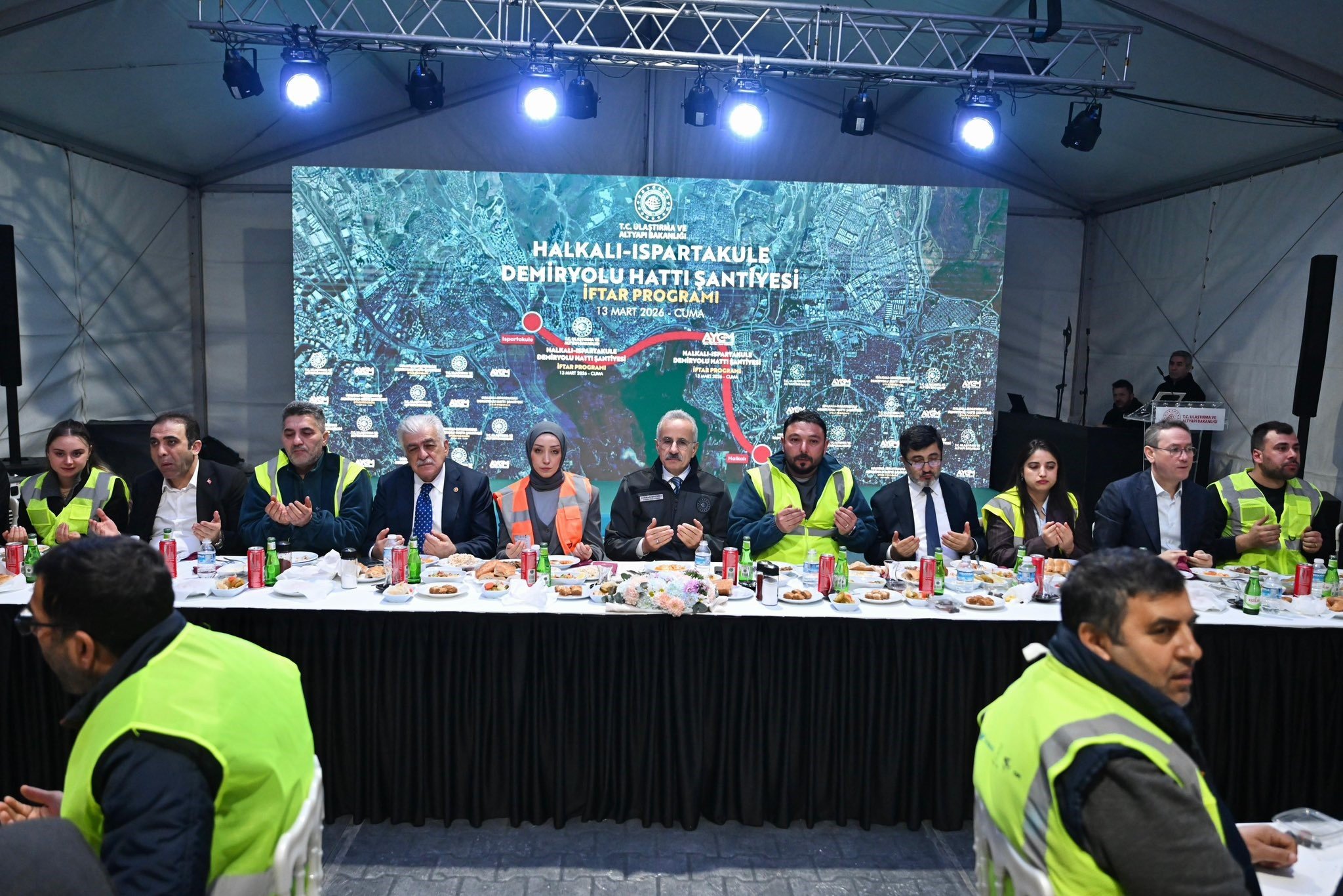 Bakan Abdulkadir Uraloğlu İstanbul Raylı Sistem Projeleri