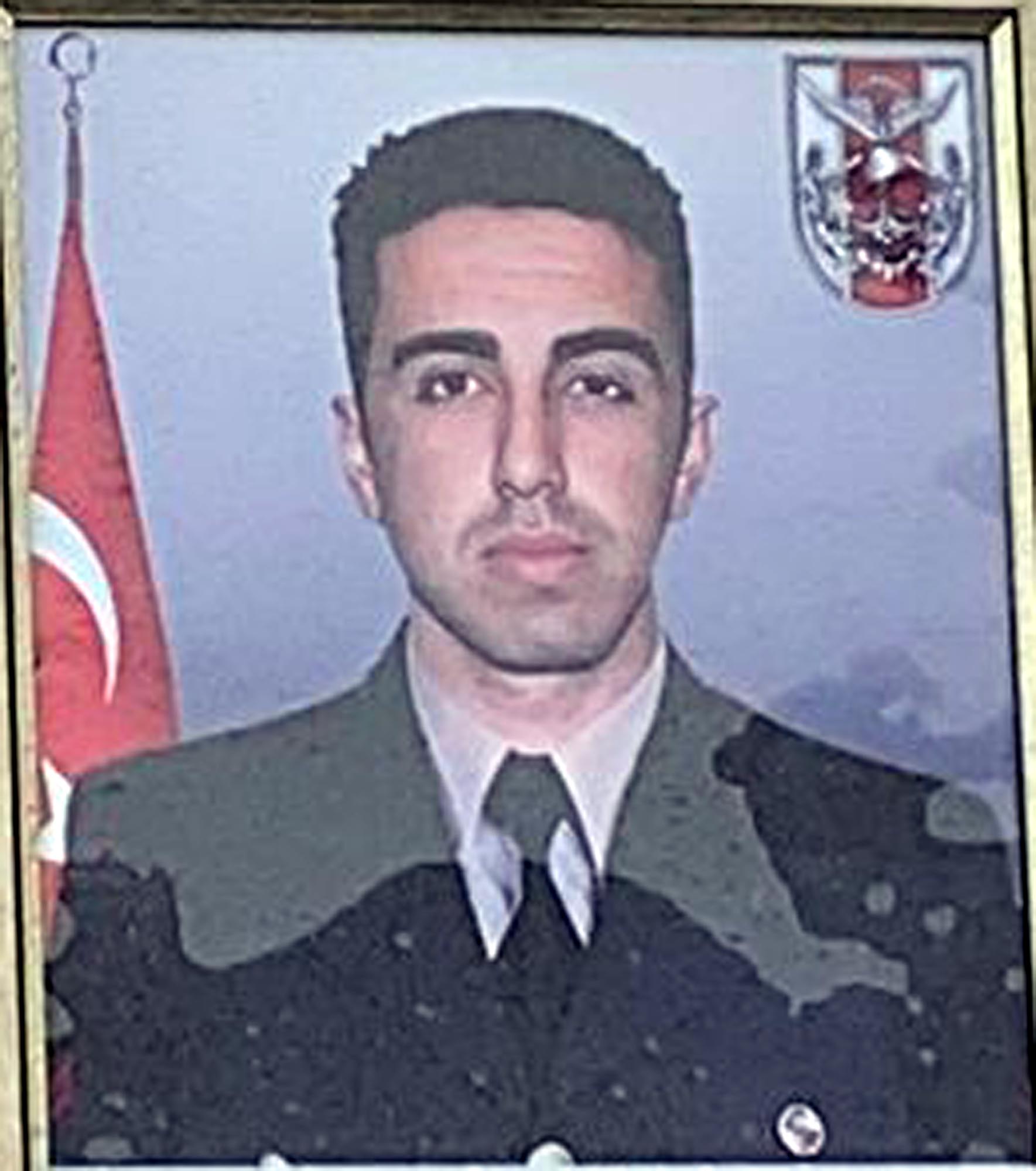 Şehit asker için düzenlenen tören