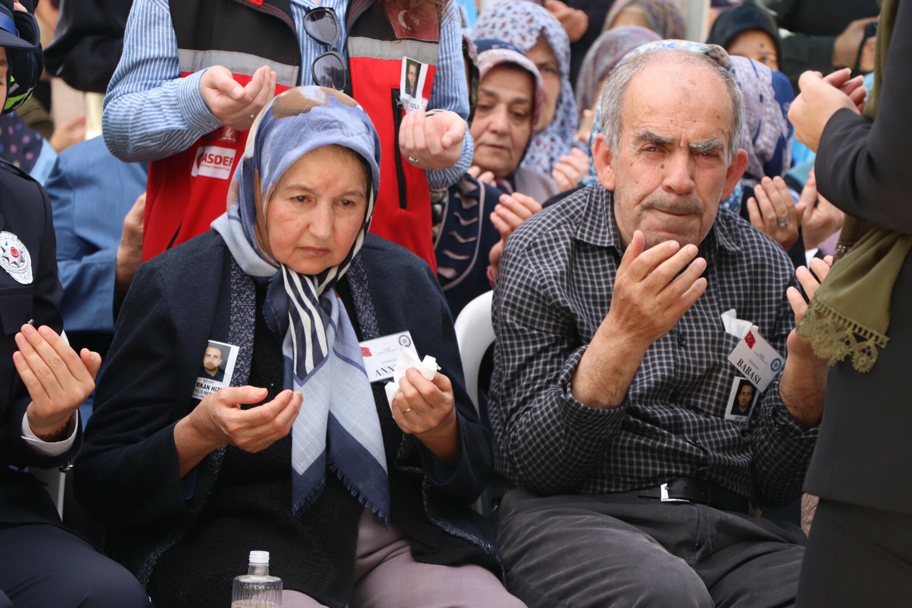 Törene katılan protokol üyeleri