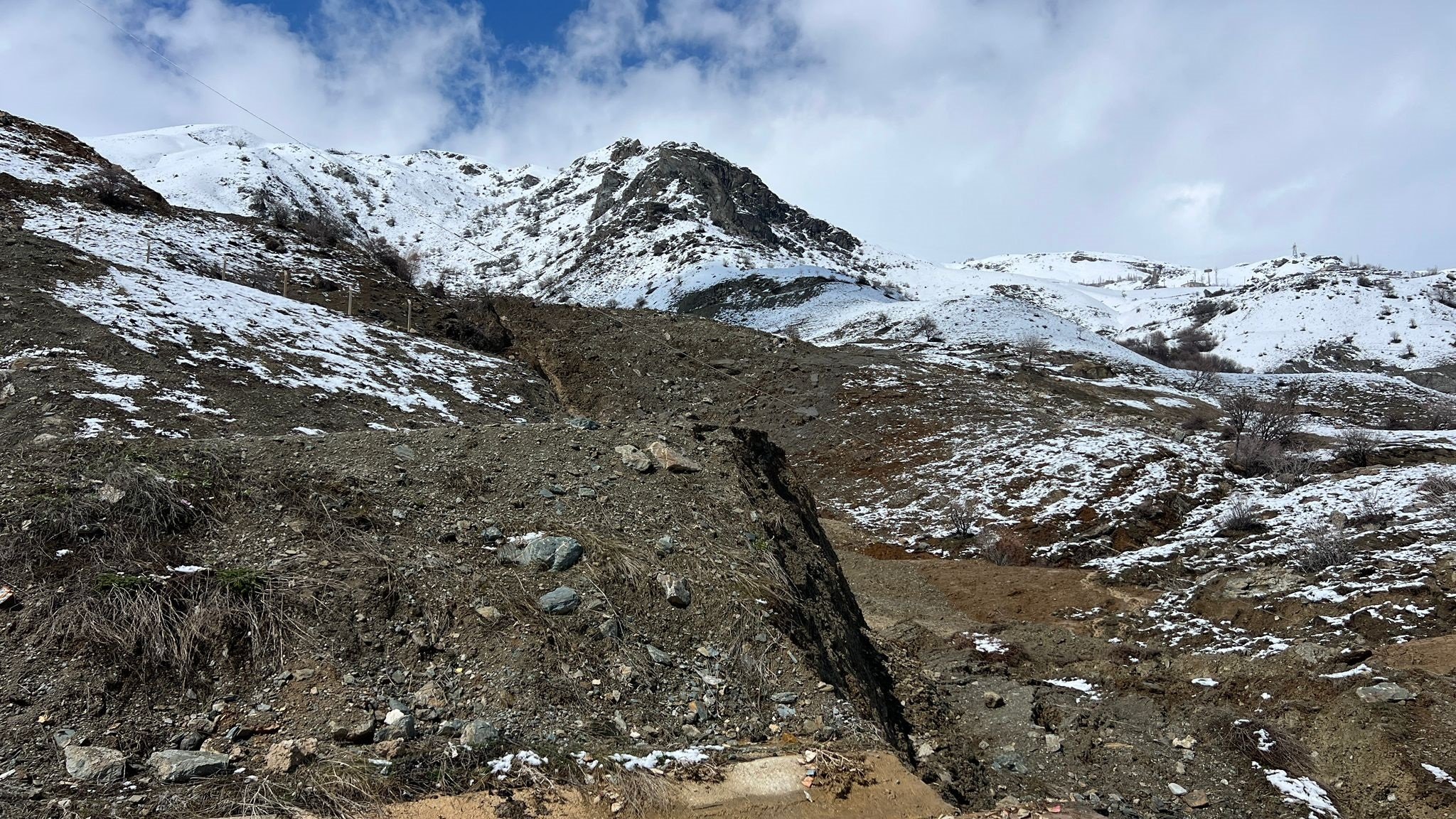 Fahri Şakar Açıklama Yapıyor