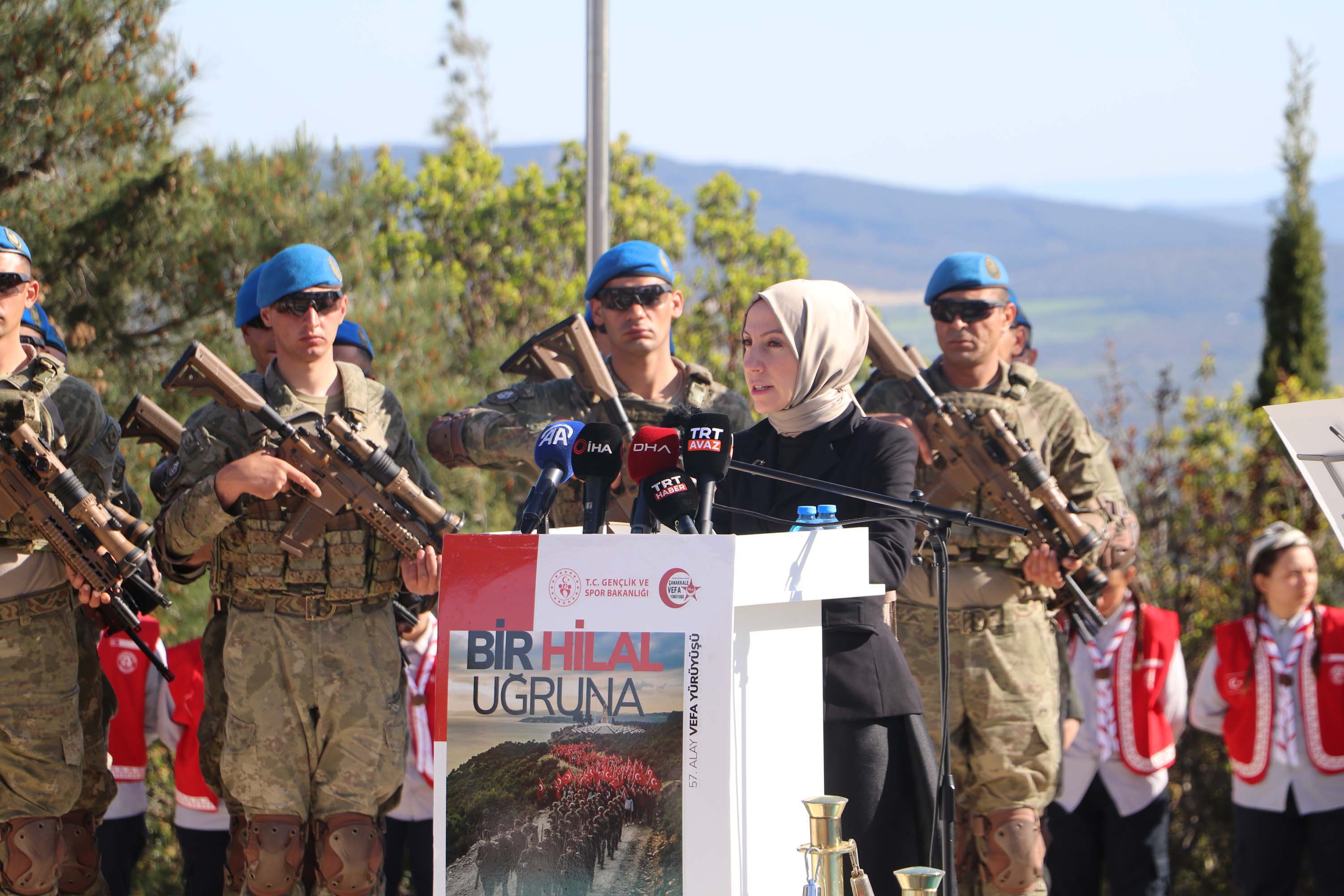 Anzak askerler Şafak Ayini anma Gelibolu