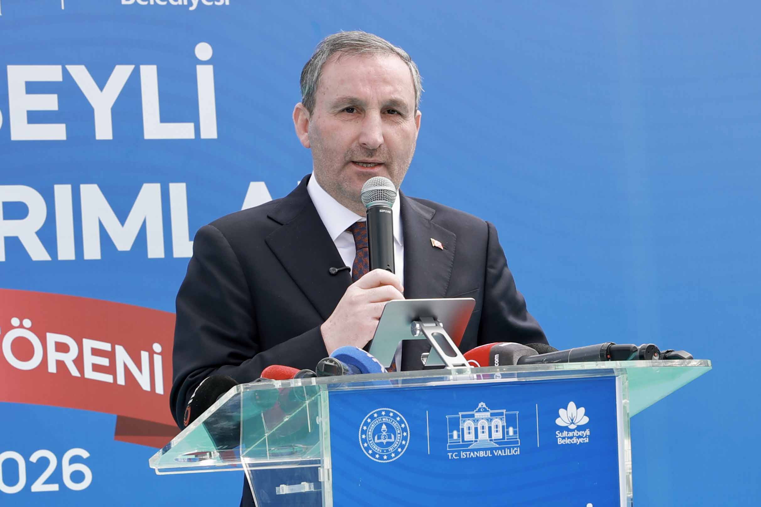 Sultanbeyli temel atma töreni Vali Gül