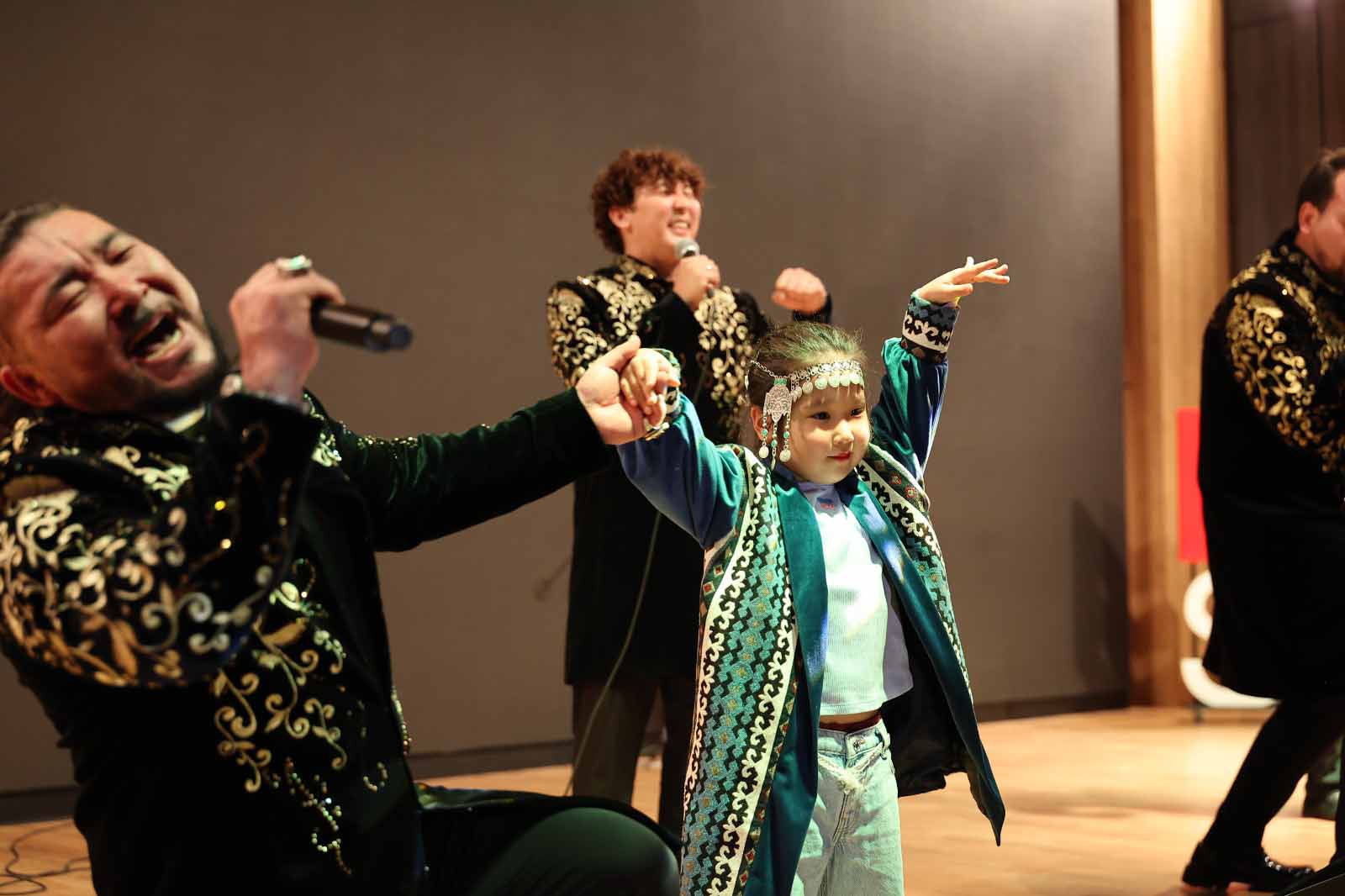 Alatau Serileri Konser Sahnesi