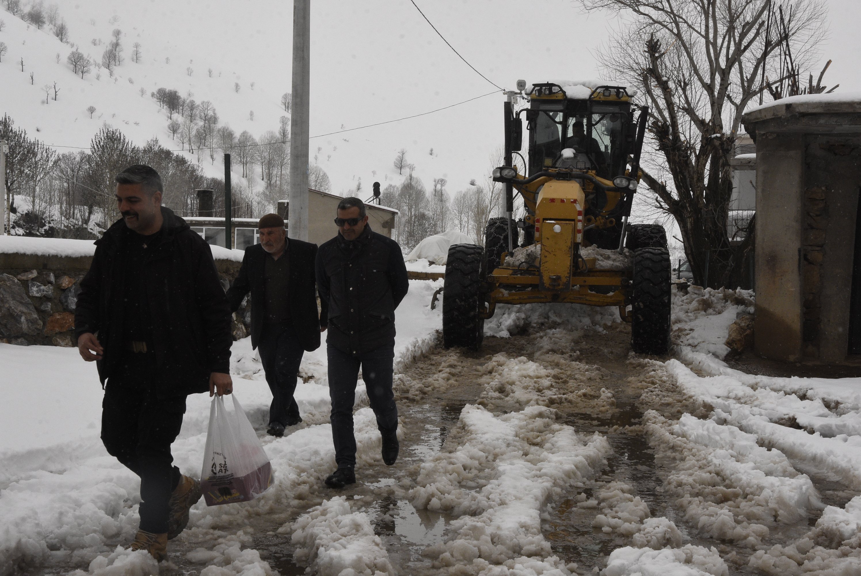 Bitlis kar mücadelesi ekipleri
