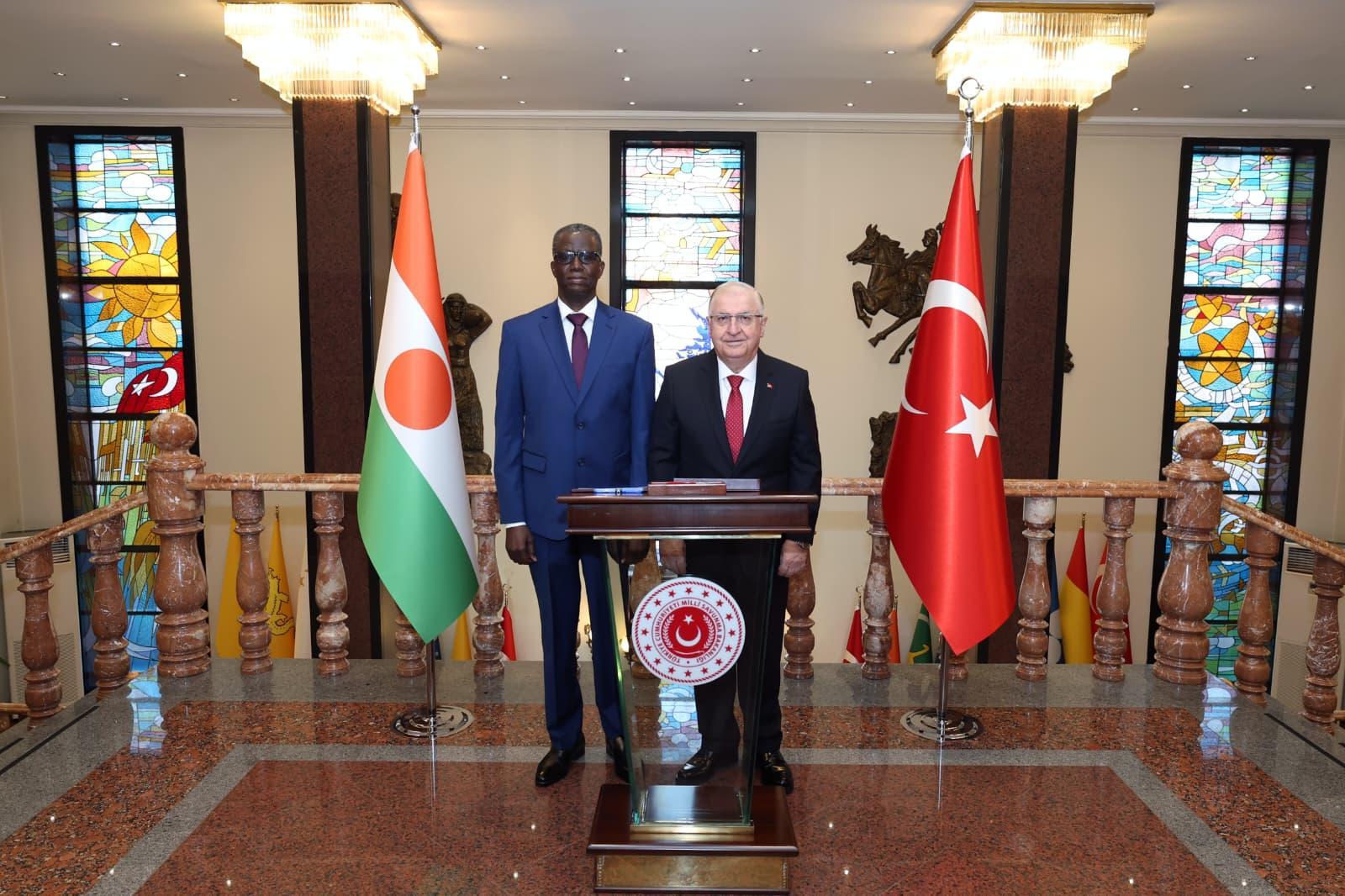 Yaşar Güler Salifou Mody görüşmesi