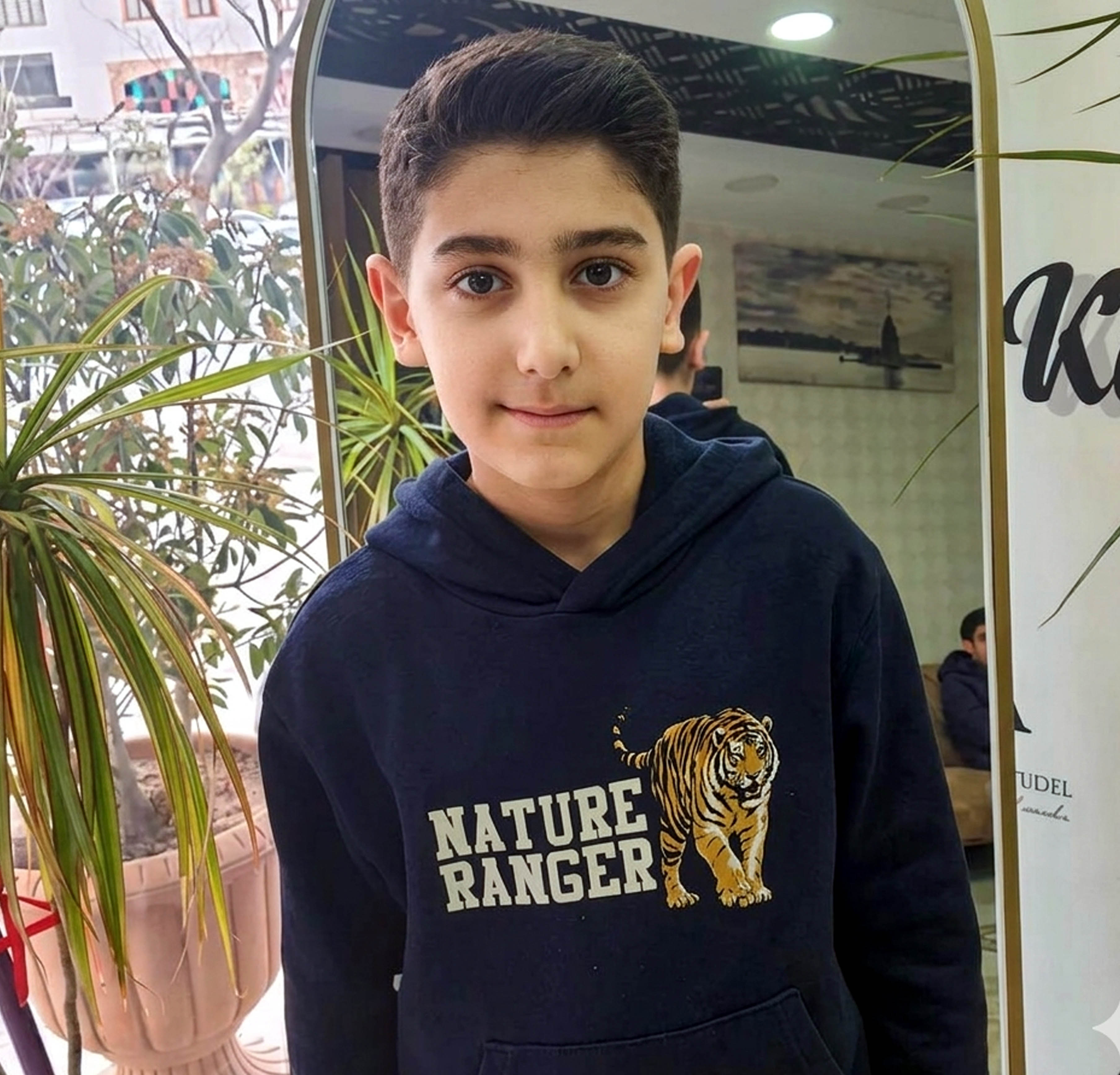 Okul bahçesinde anma