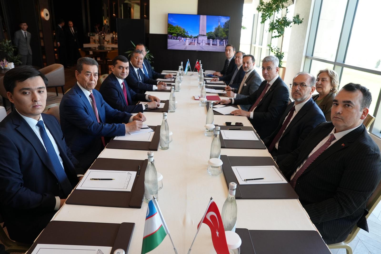 Bakan Memişoğlu sağlık merkezi ziyareti