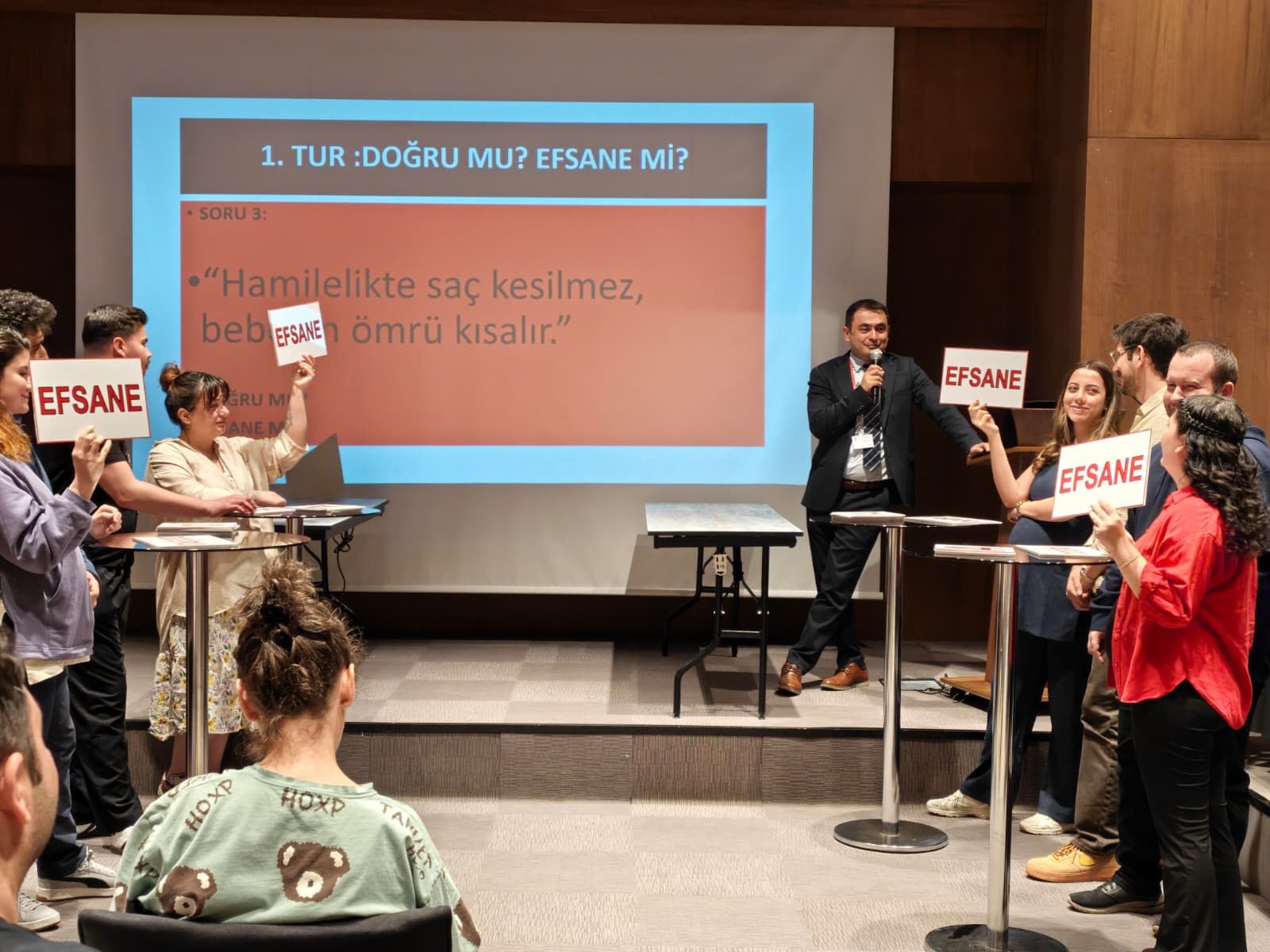 Gebe Okulu etkinliğinde anne adayları