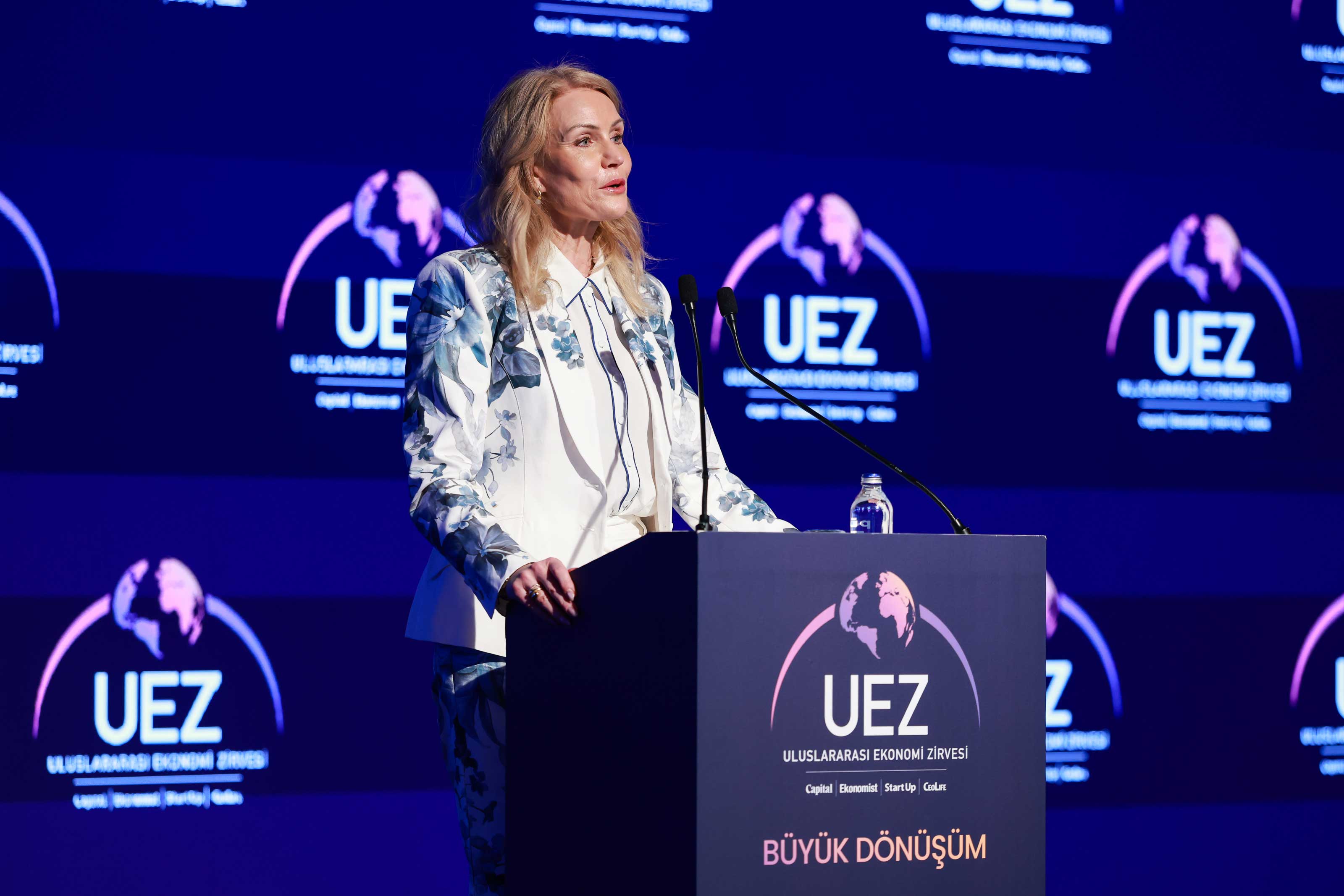 Sanayi ve Teknoloji Bakanı Mehmet Fatih Kacır konuşma yapıyor