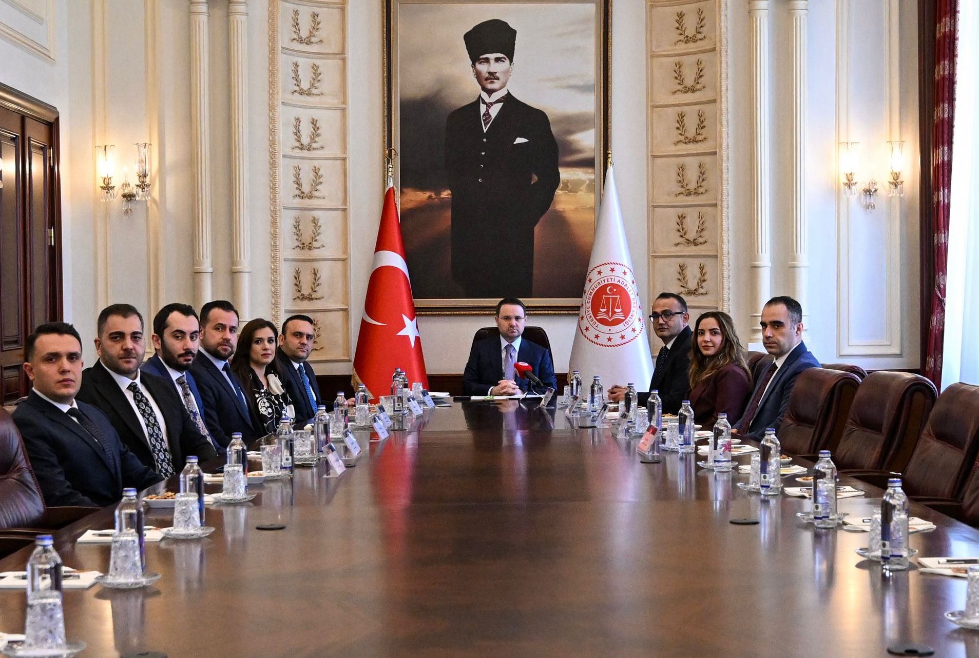 Adalet Bakanı Akın Gürlek Türk Hukuk Enstitüsü