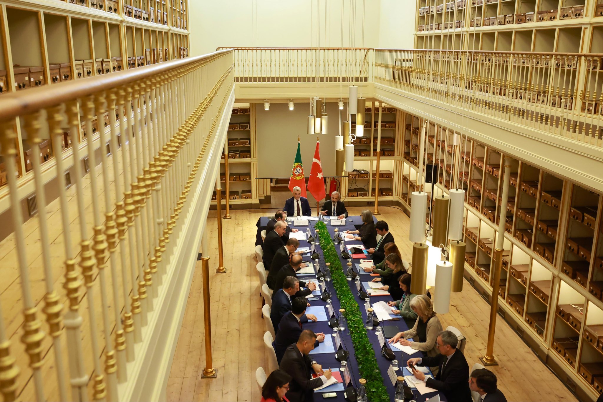 Ticaret Bakanı Ömer Bolat Portekizli Bakanlarla Görüşme