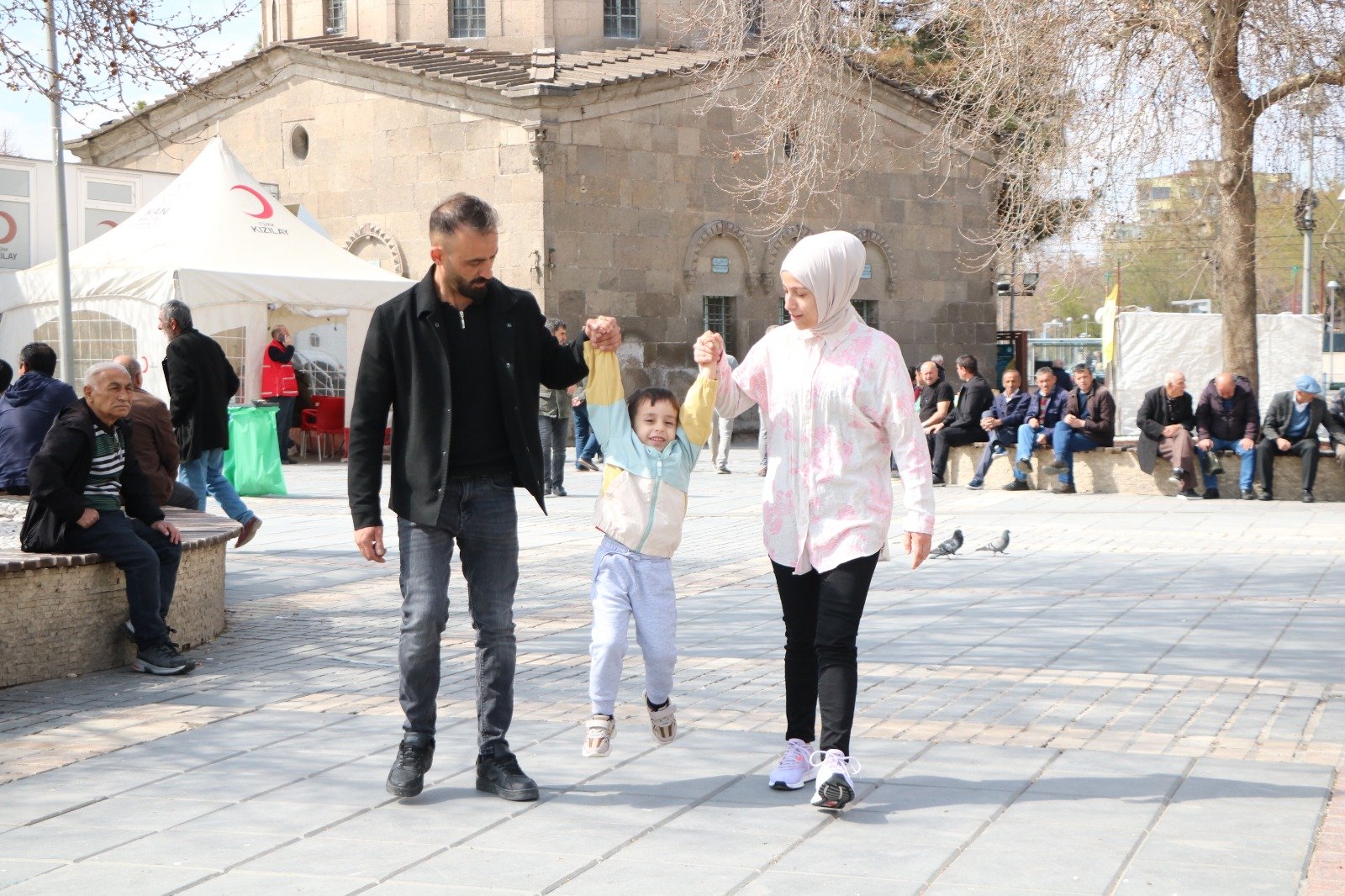 Siyasi dayanışma görüntüsü