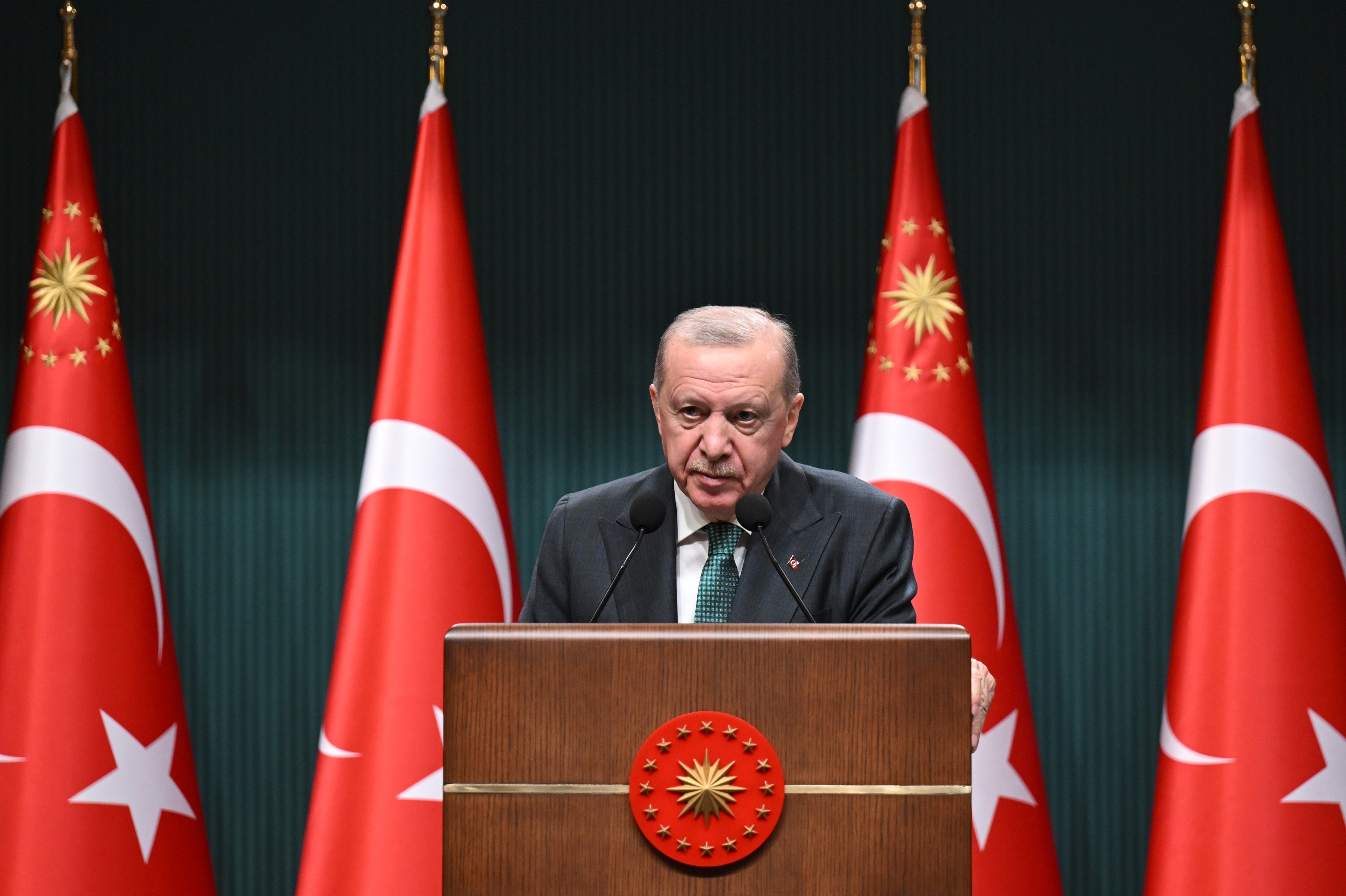 Cumhurbaşkanı Recep Tayyip Erdoğan Kabine Toplantısı sonrası açıklama yapıyor