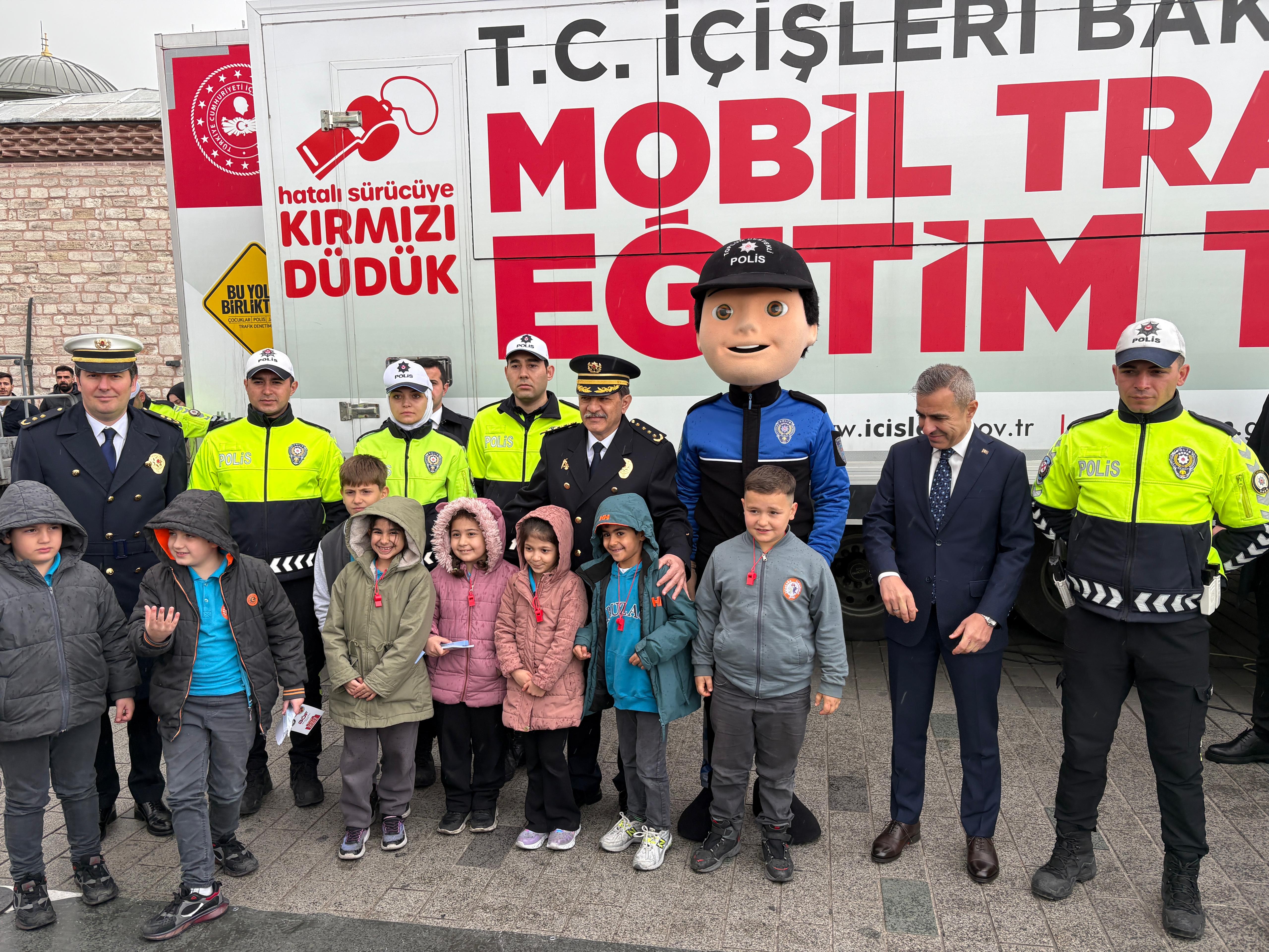 Taksim Meydanı Polis Sergisi