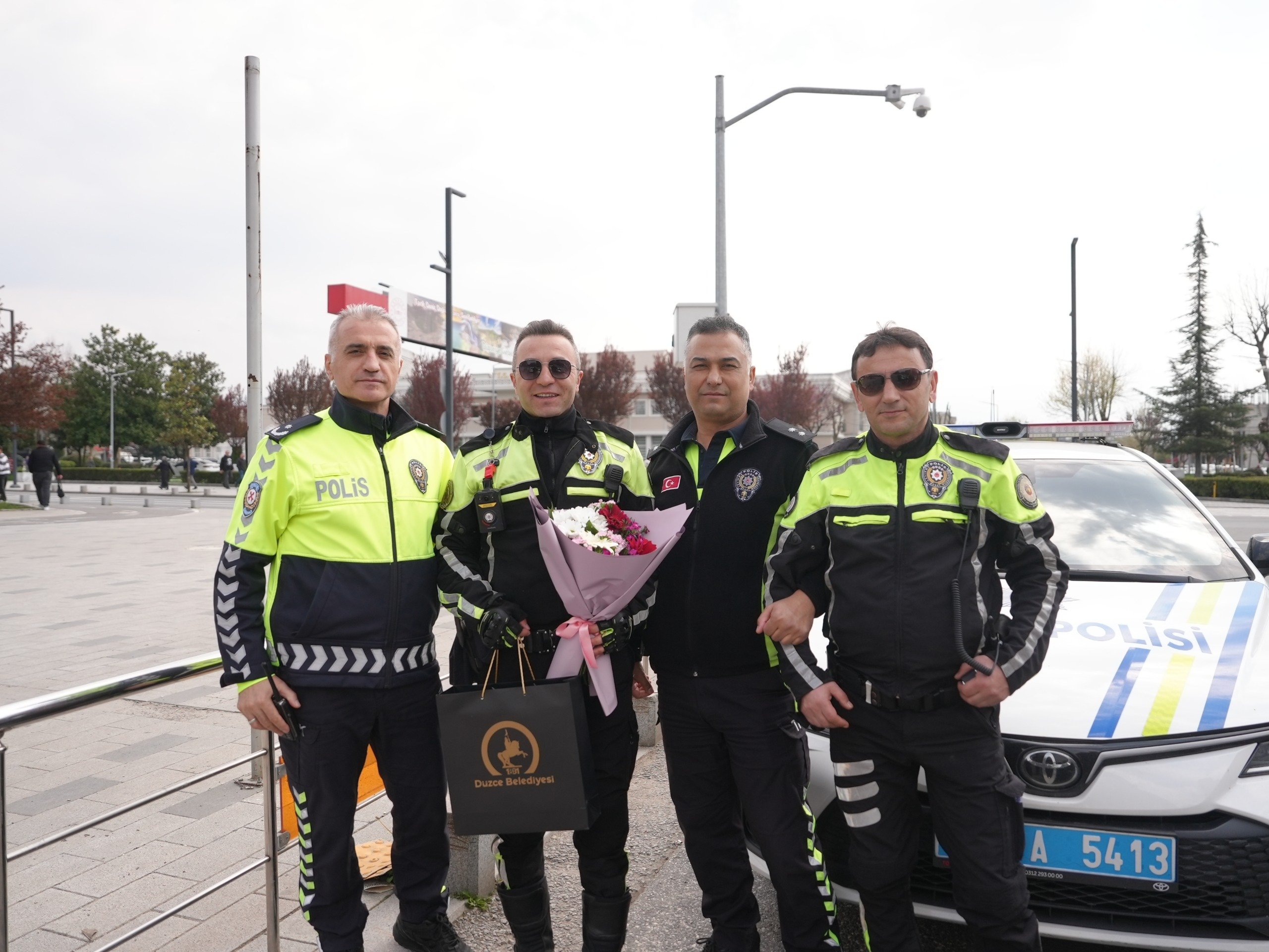 Polis memurlarının duygusal anları