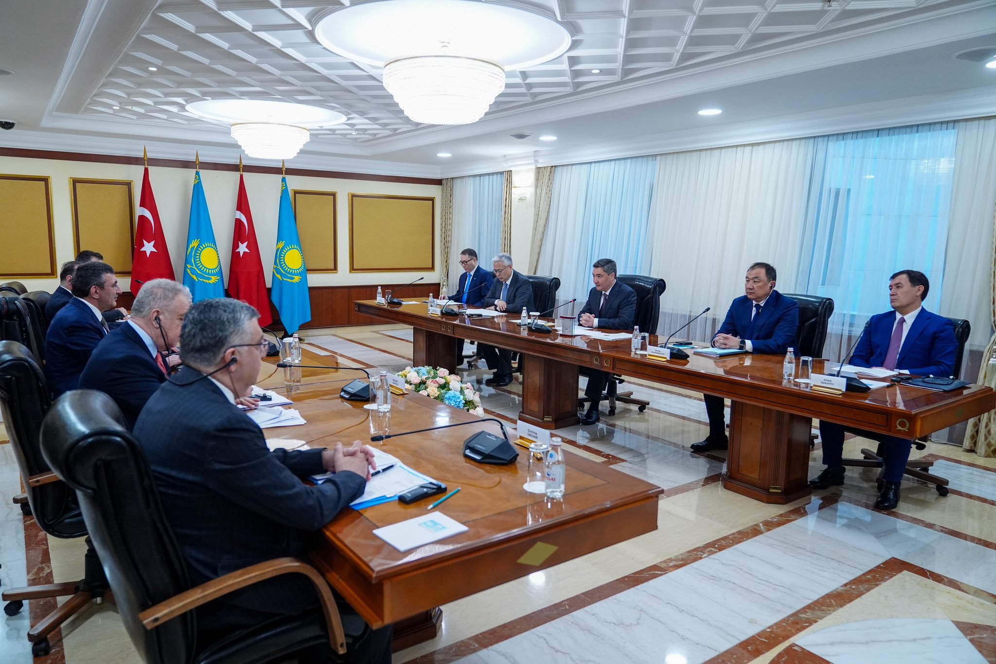 Türkiye Kazakistan diplomatik ilişkiler