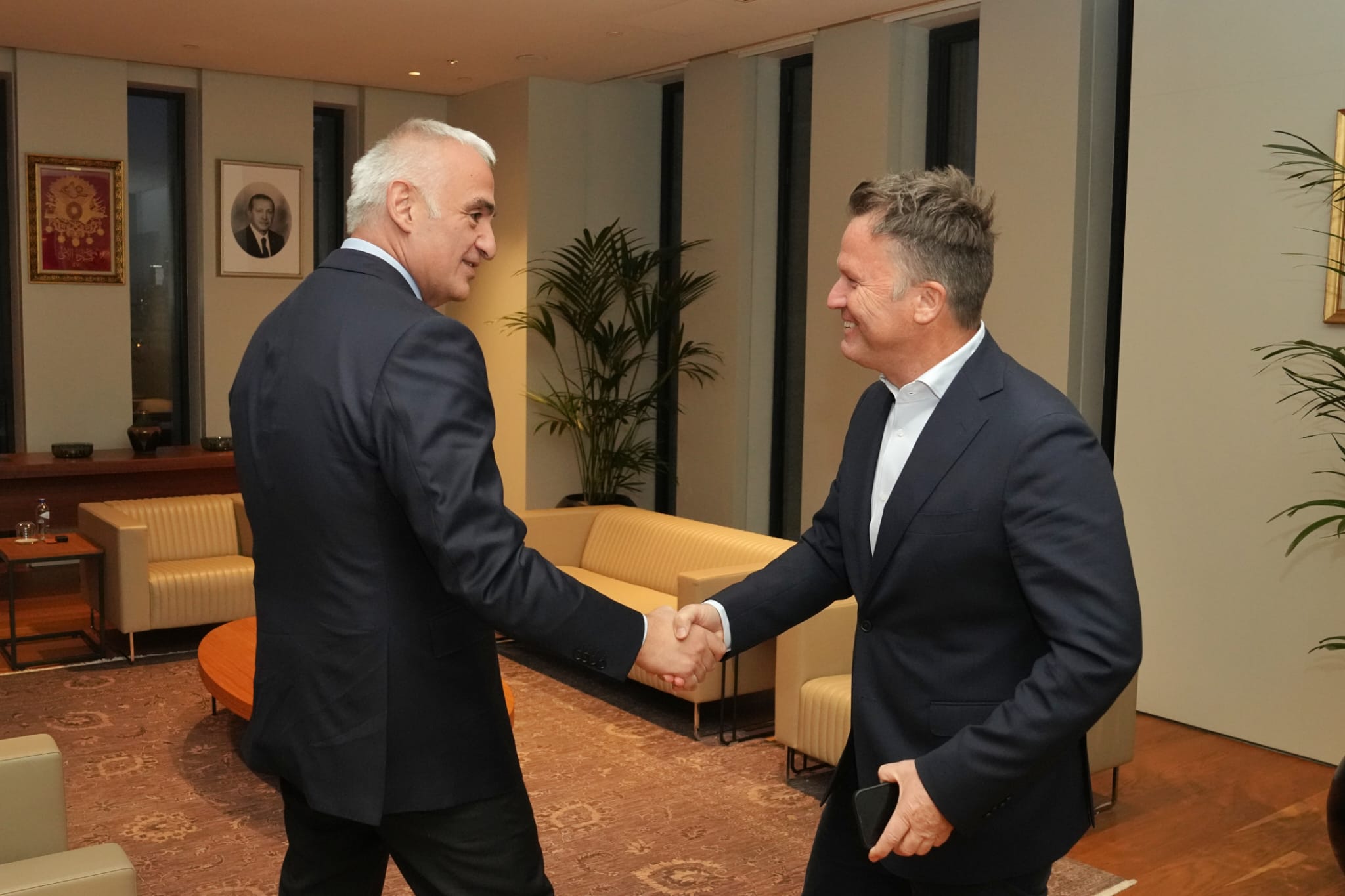 Bakan Ersoy Turizm Görüşmeleri