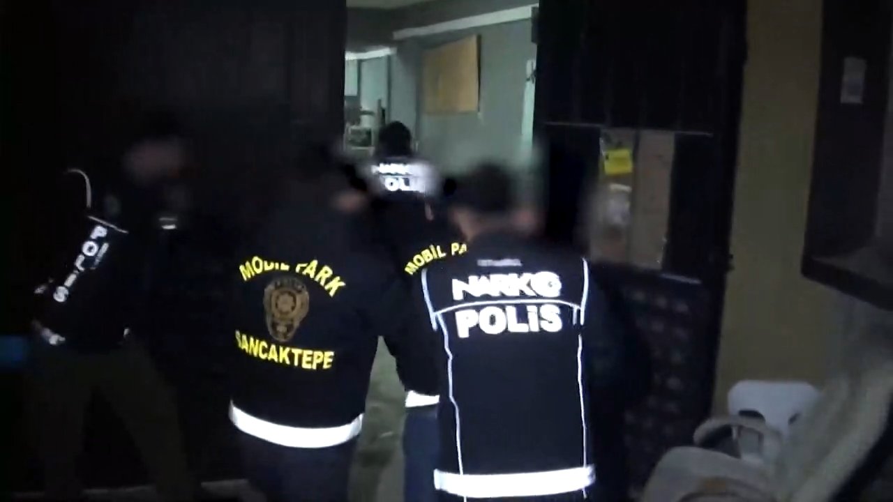 İstanbul uyuşturucu operasyonu sentetik hap ele geçirildi