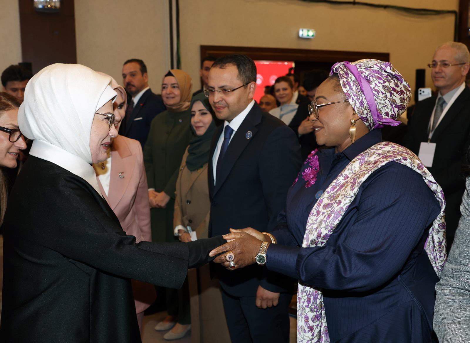 Emine Erdoğan Konuşma Yapıyor