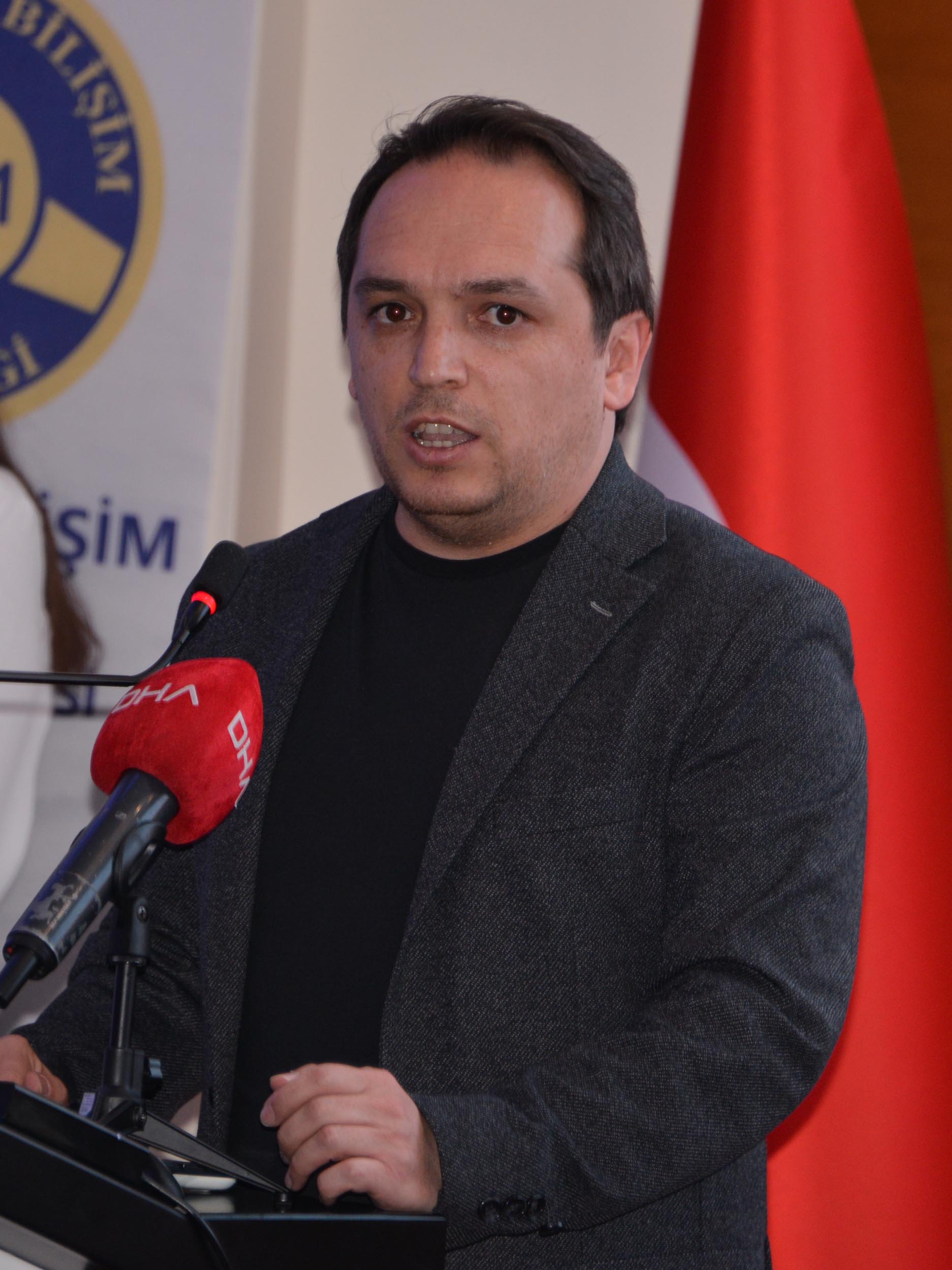 Afet konferansı katılımcıları