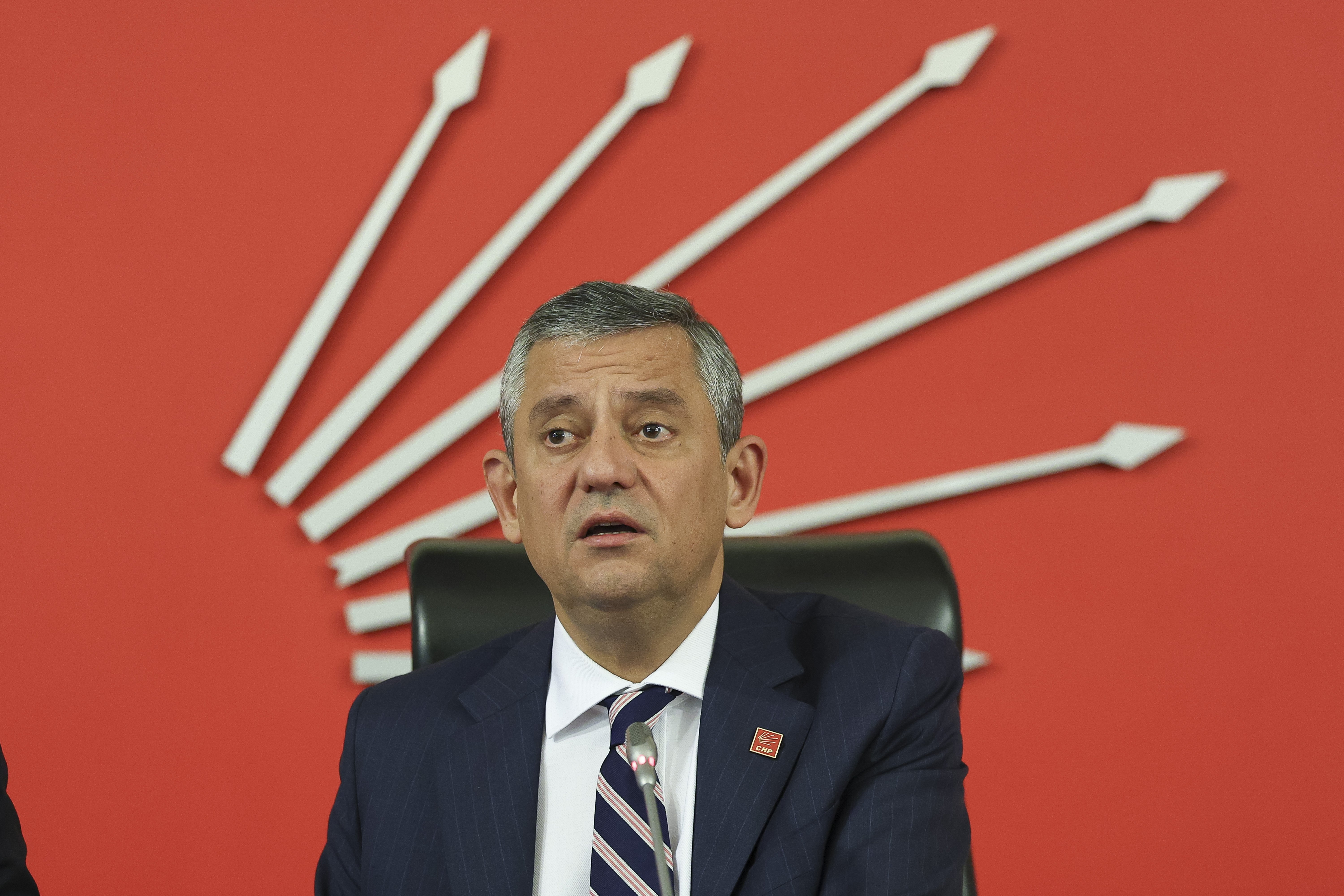 Özgür Özel CHP Genel Merkez Toplantı