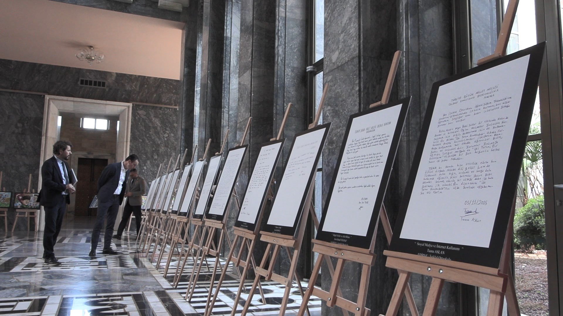 TBMM 23 Nisan sergisi